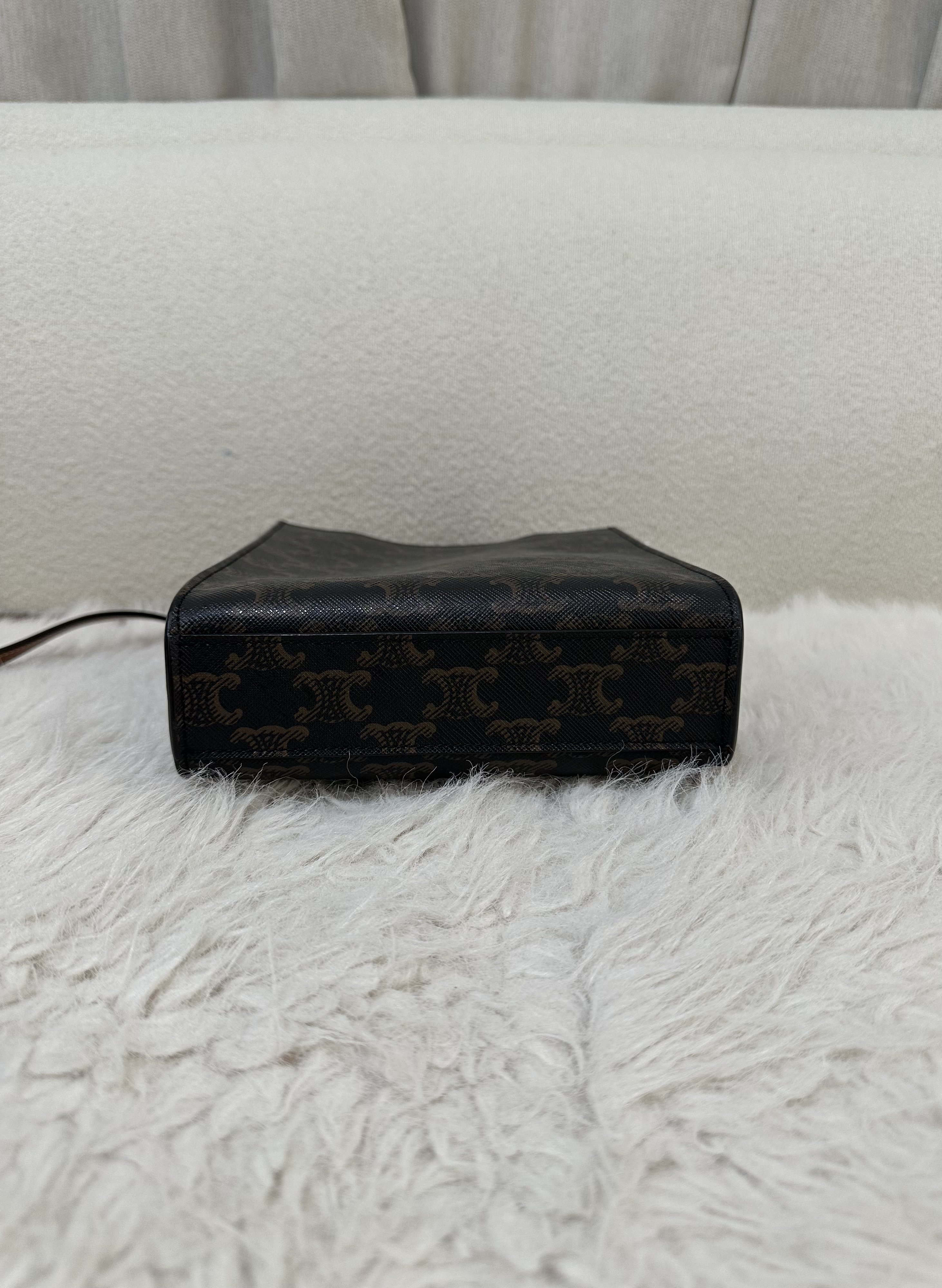 Pre-owned Celine canvas tote bag/ Product Code: 26031013