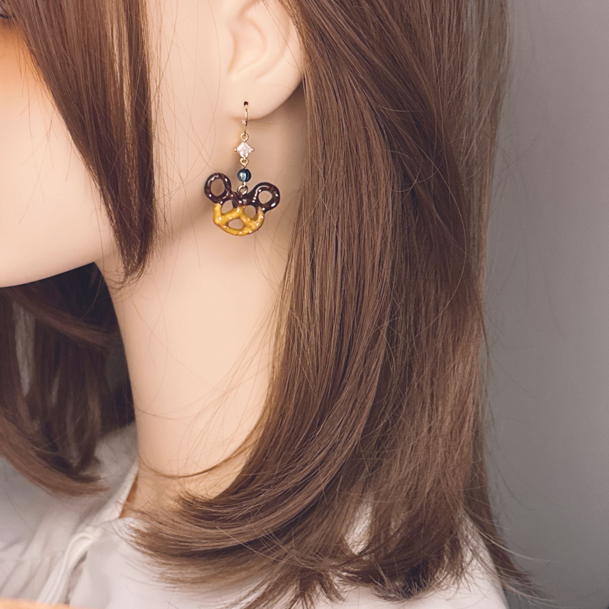 手繪米奇Prezel耳環 兩色入