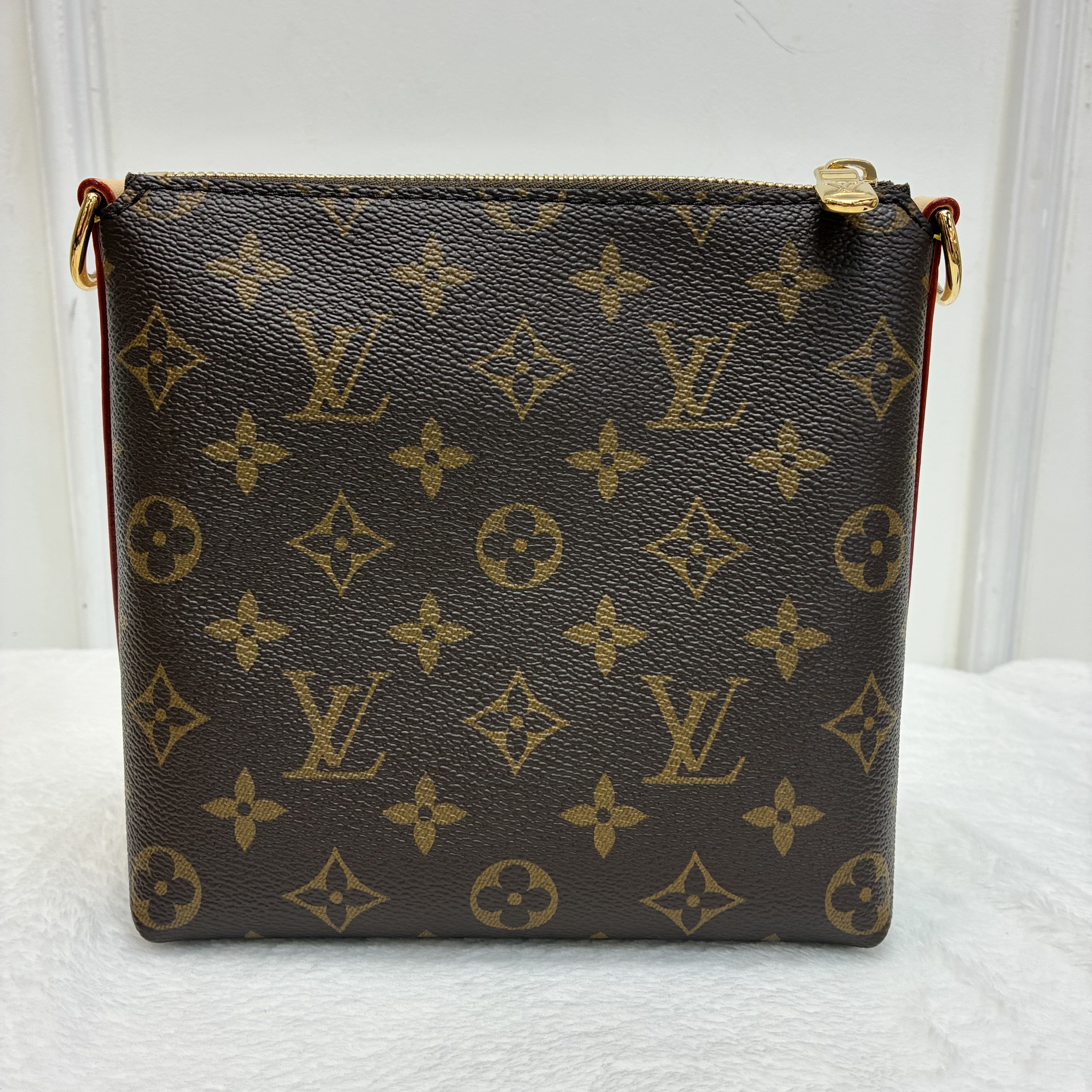 ‼️Lisa同款 LV Multipass Mini 肩帶可拆除  26秋冬款 小個子最愛▫️