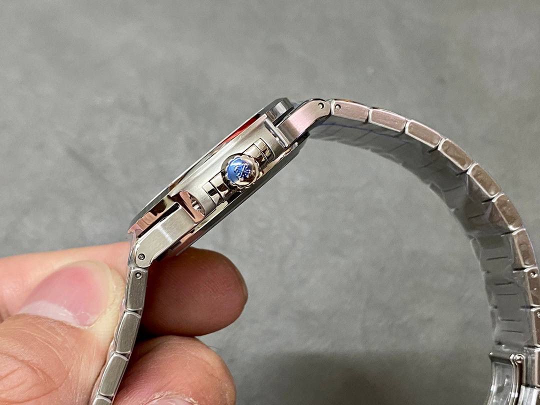 百达翡丽 Nautilus 5711/1A 自动上链腕表