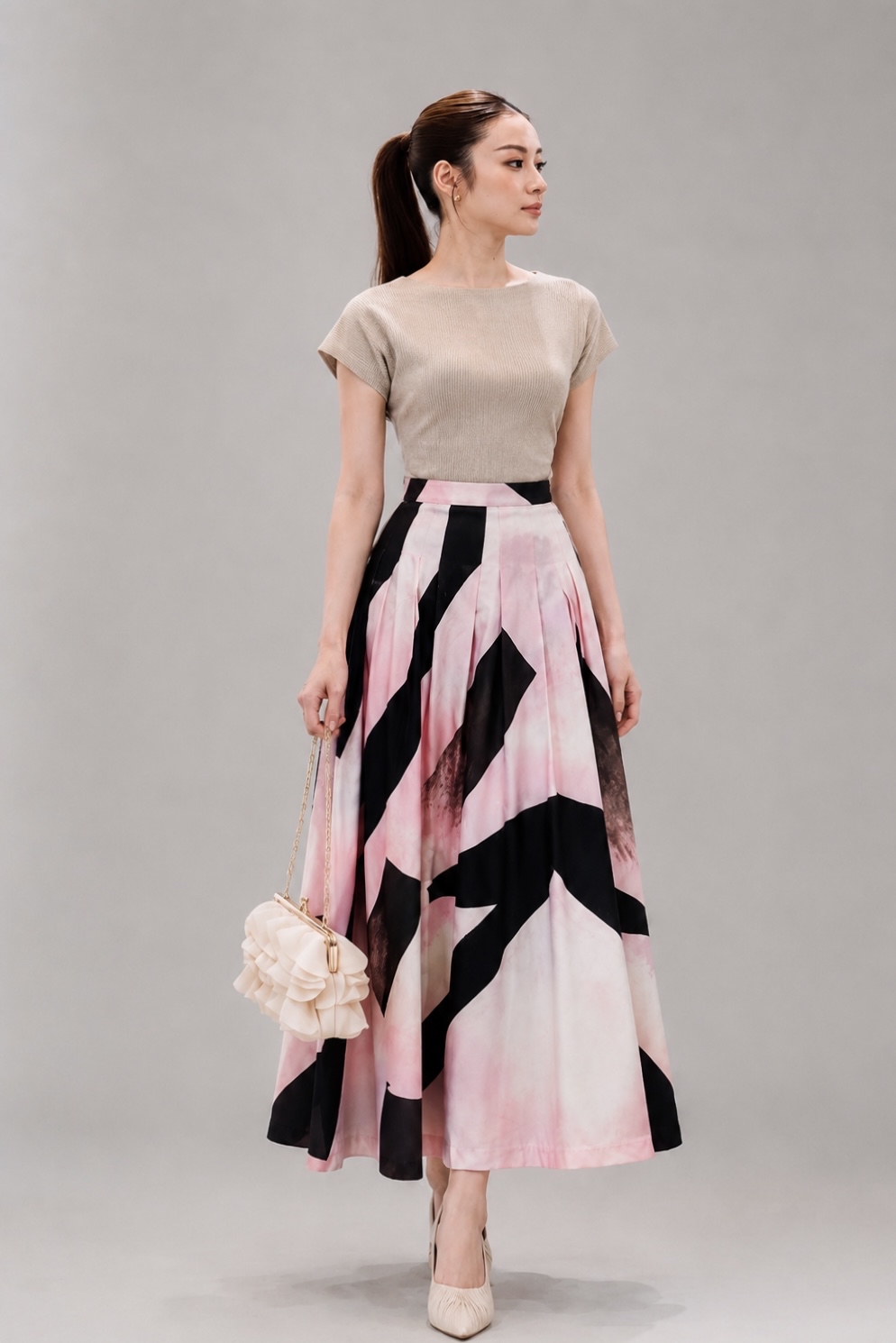 601121 Monochrome Abstract Print Maxi Skirt