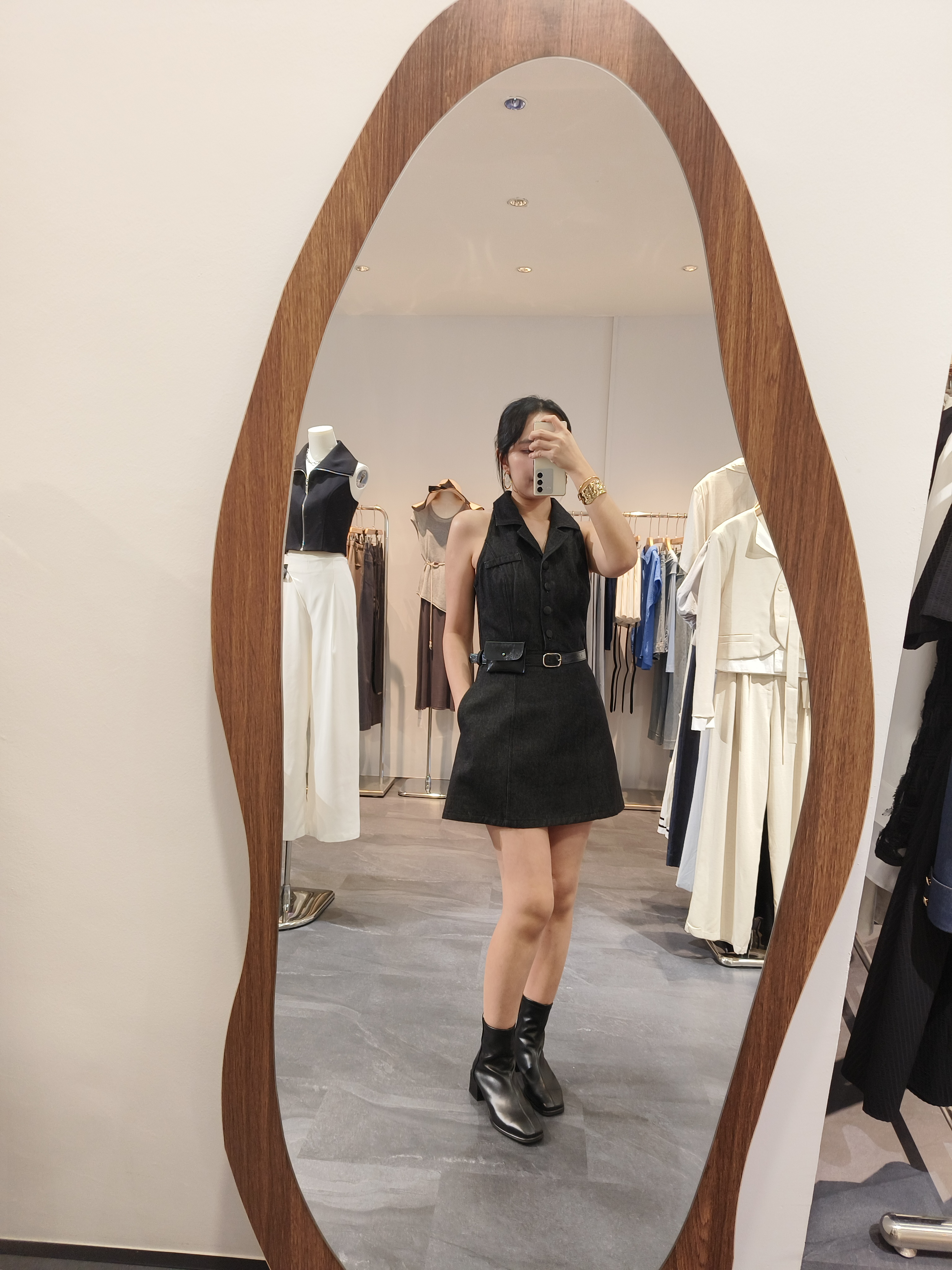 牛仔坎肩连身裙 Denim Halter Neck Dress