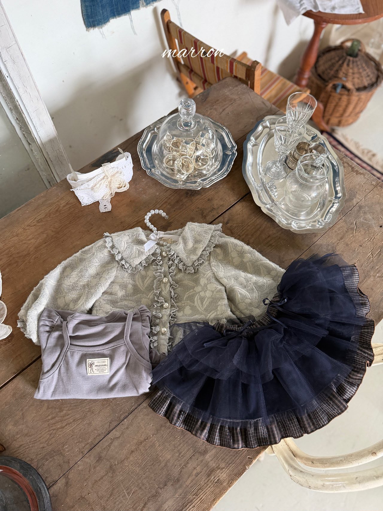 AW6109 Skirt