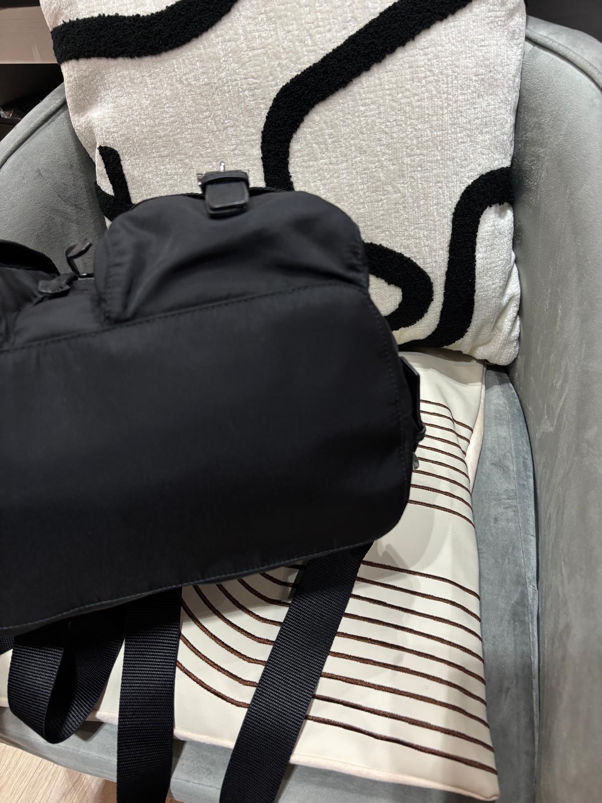 Prada Re-Nylon Backpack 100%Authentic, 95%New ✅pouch ✅Dust bag