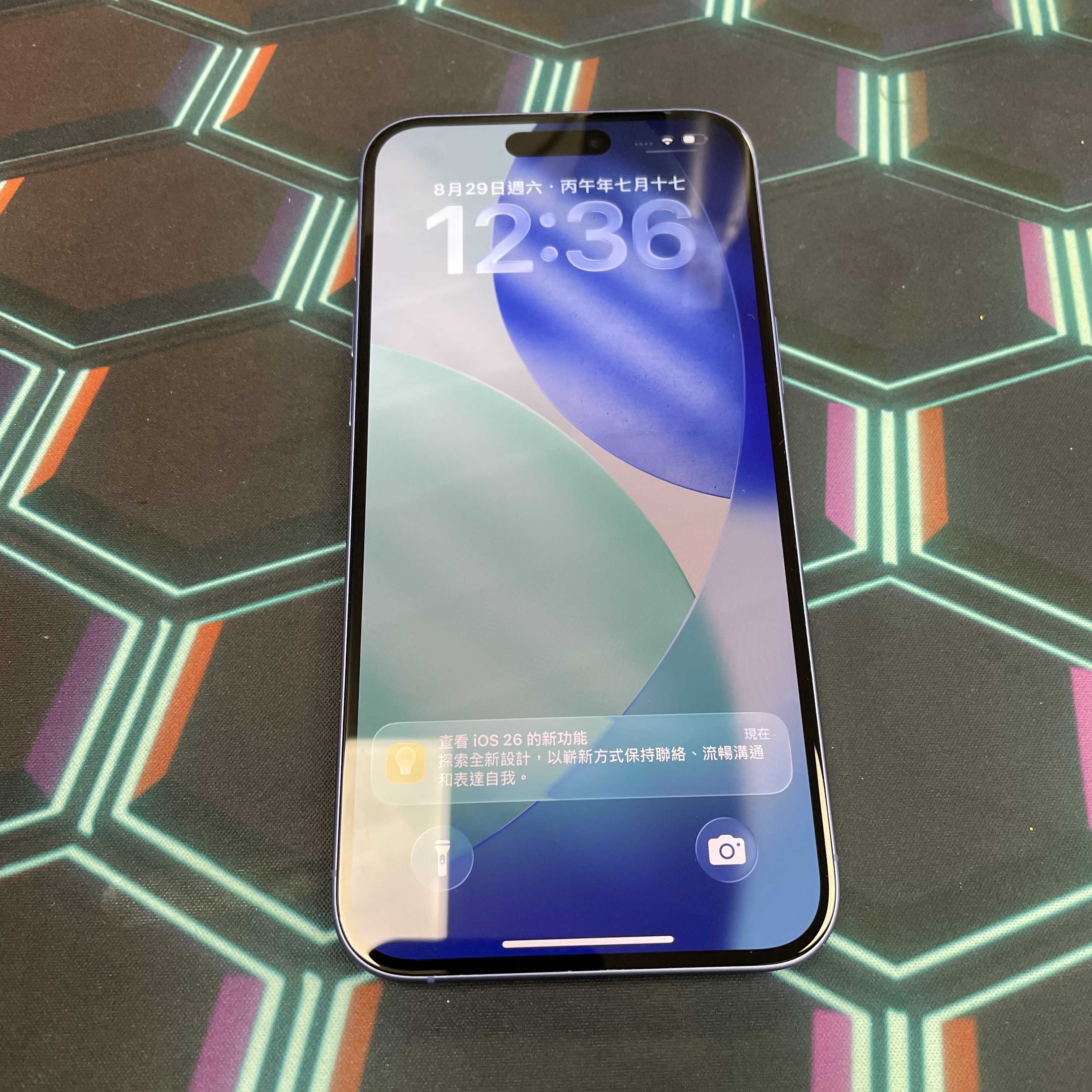 *7700 16 Plus 完美機 256GB 電100 藍色 blue