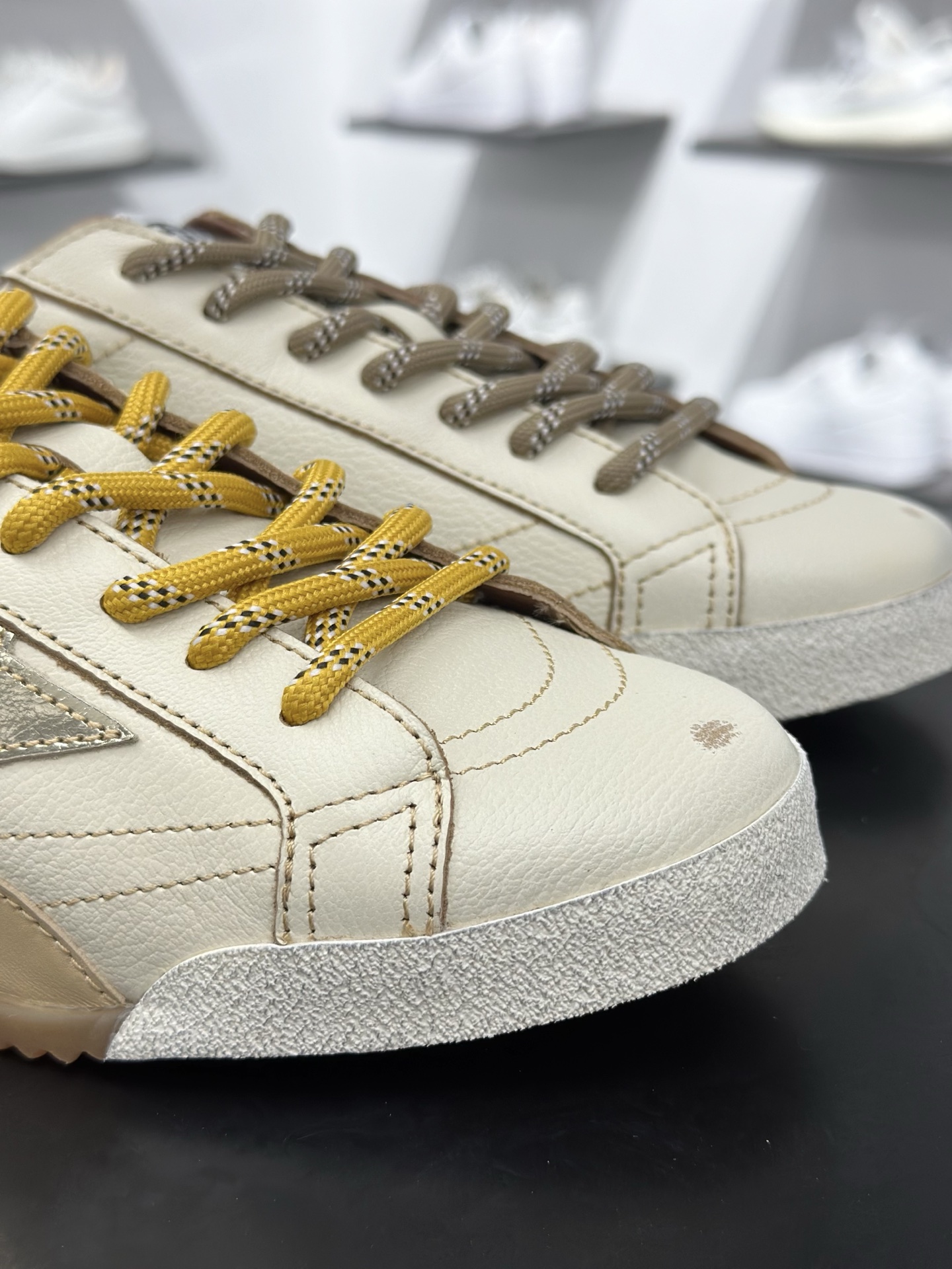 Golden Goose True Star