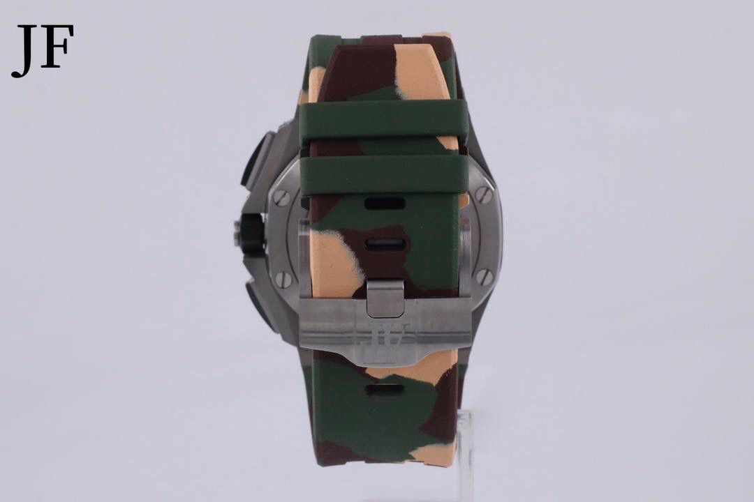 🚀精品 A P26400绿陶＂迷彩＂系列，直径44MM，钢壳绿色陶瓷圈绿色陶瓷按的把的！搭载订制版12H计时3126机芯，特制的顶级＂军绿迷彩＂橡胶带最强版＂26400＂系列【JF出品】💯