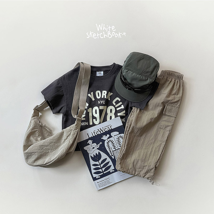 🇰🇷WhiteSketchBook tee