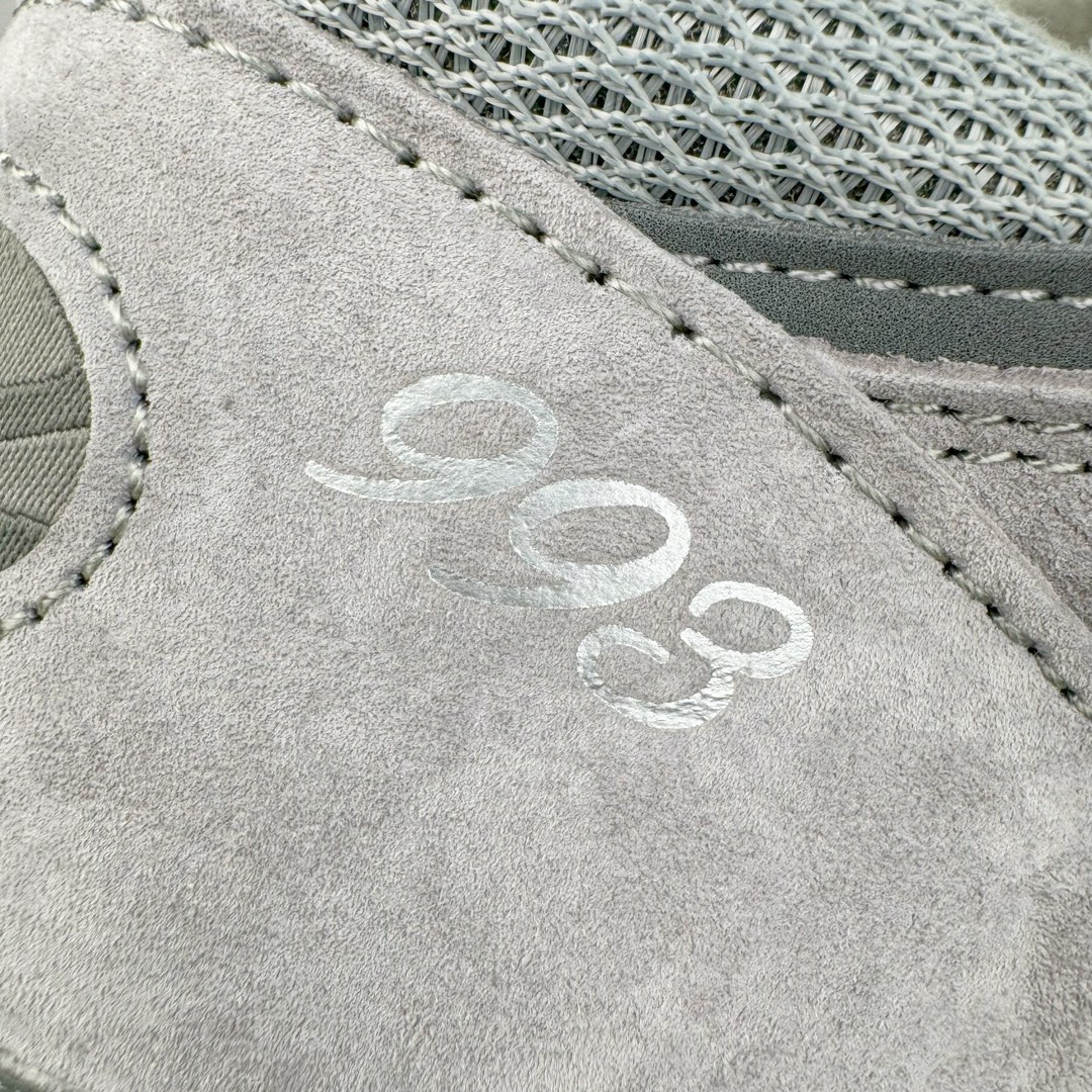 New Balance 993 MR993GL