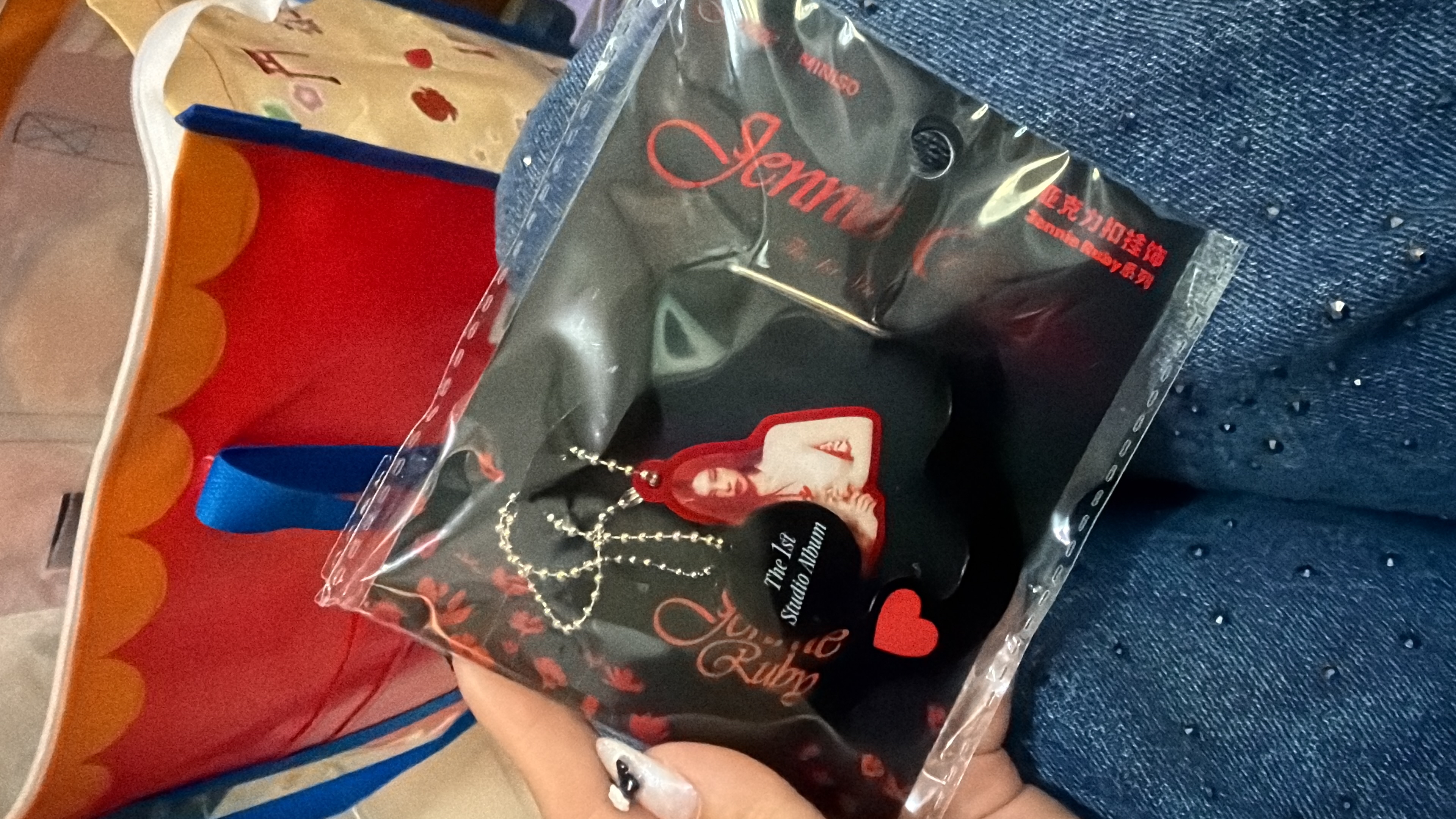 現貨 JENNIE RUBY X MINISO 亞克力扣掛飾 黑色