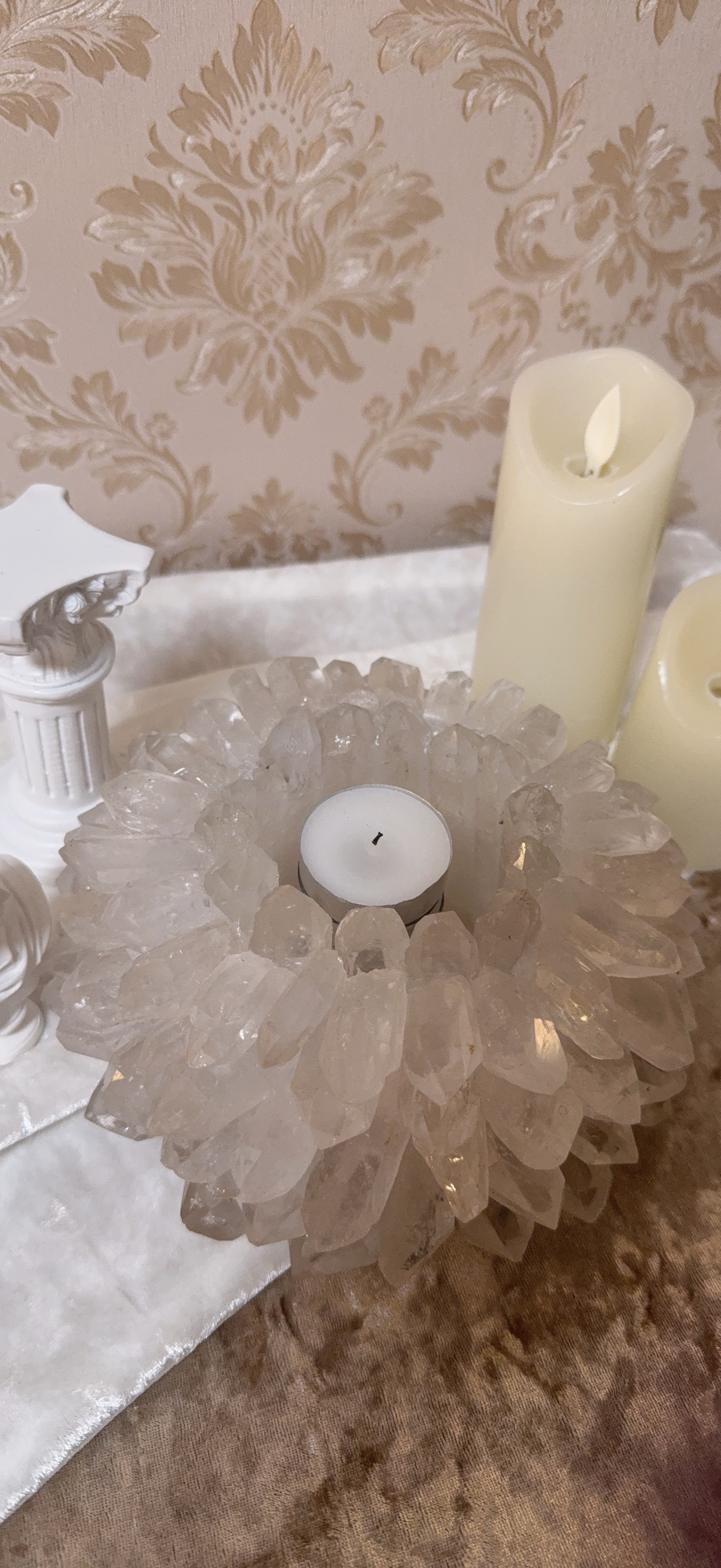 巴西純淨之光：白水晶「盛開花朵」燭台