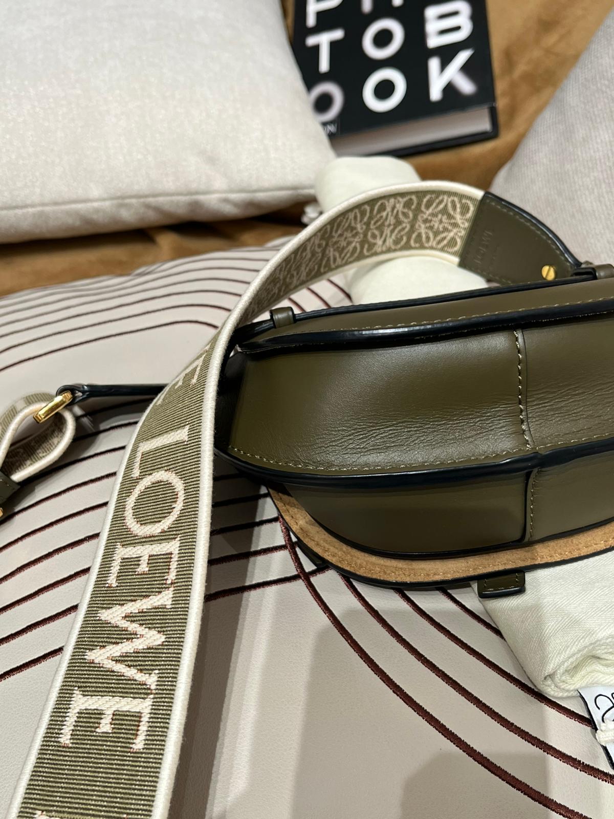 Loewe Gate Mini Calfskin Crossbody Bag 100%Authentic, 95%New ✅Dust bag