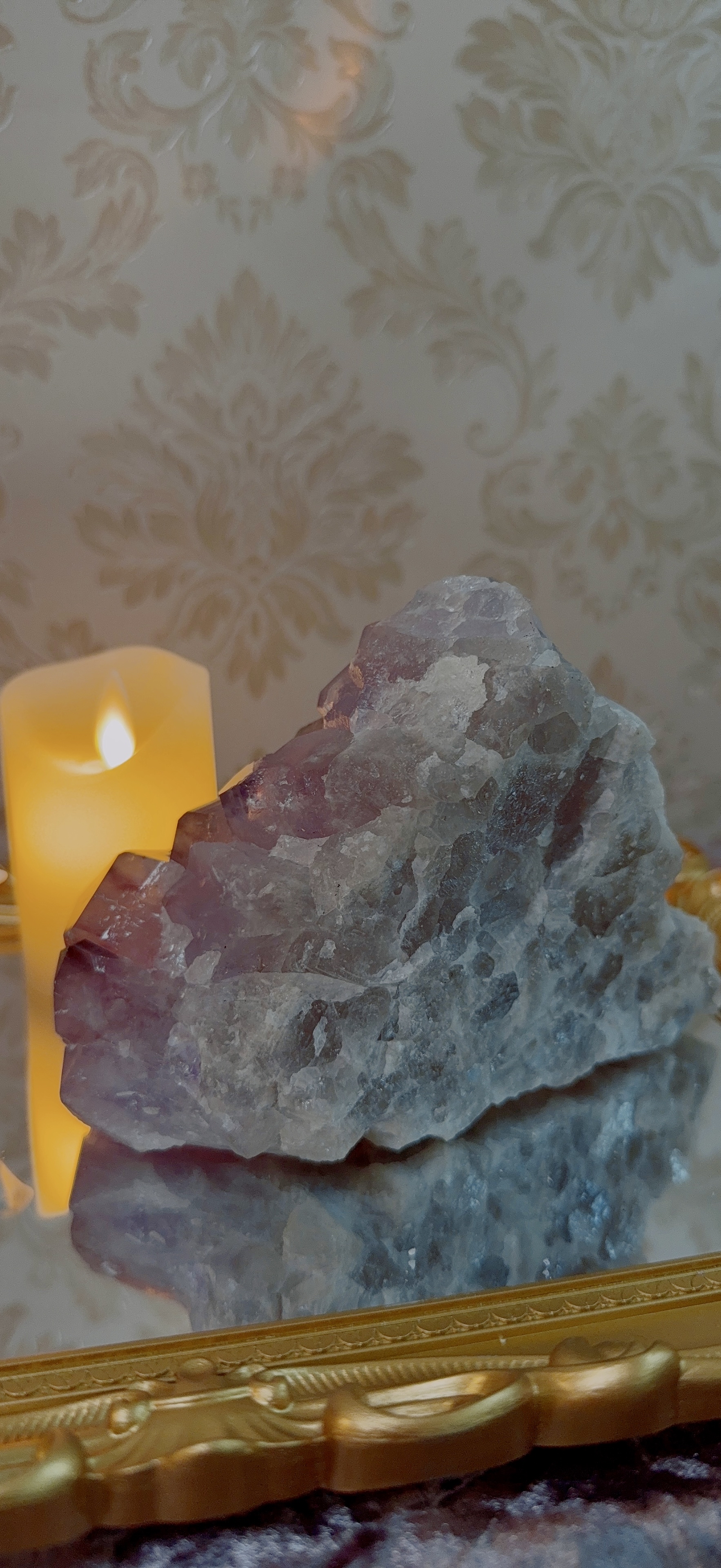 教堂城堡形紫幻影水晶簇