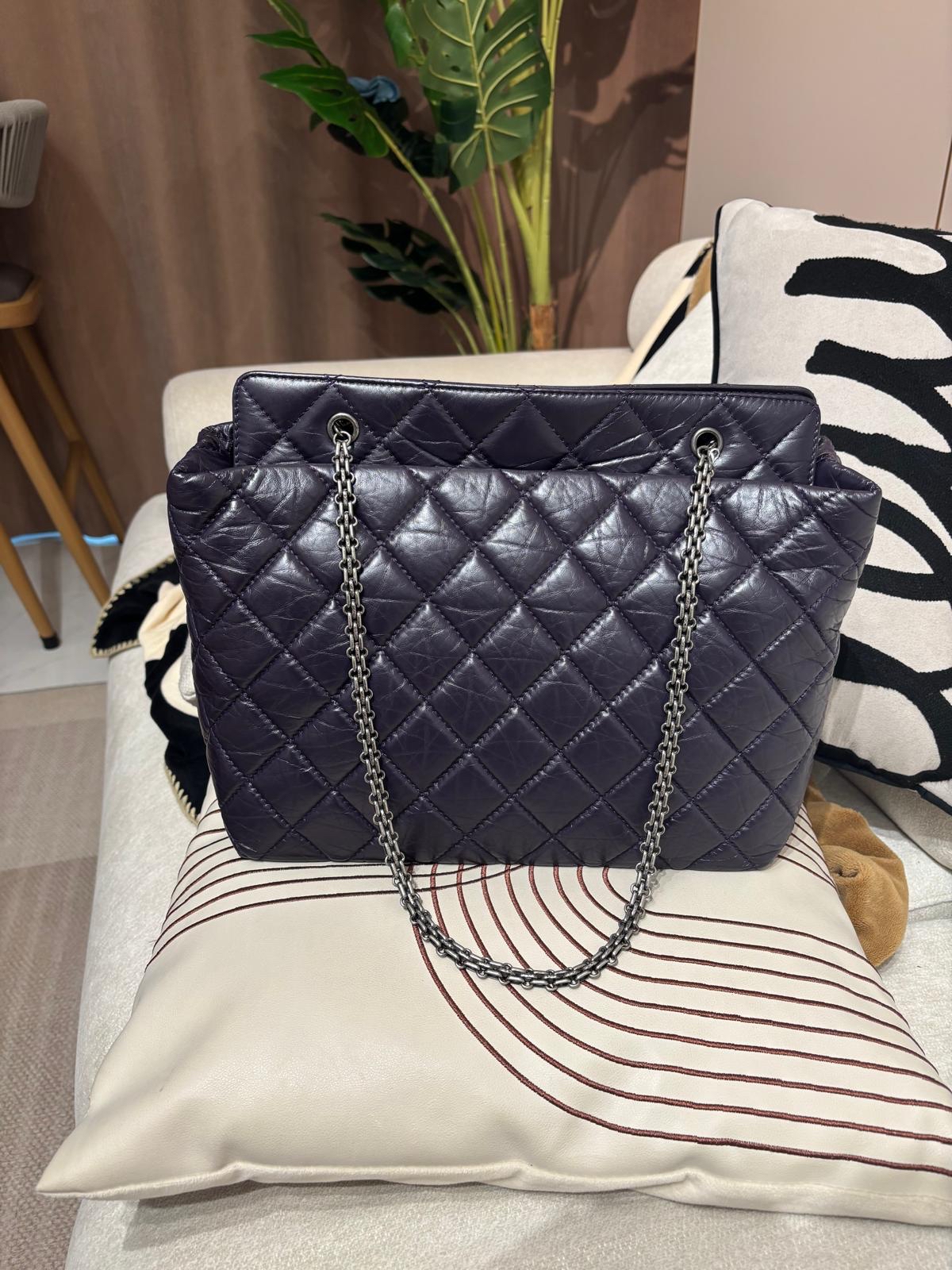 Chanel 2.55 calfskin Shoulder Chain tote bag 100%Authentic ,98%new ✅card✅dust bag✅box