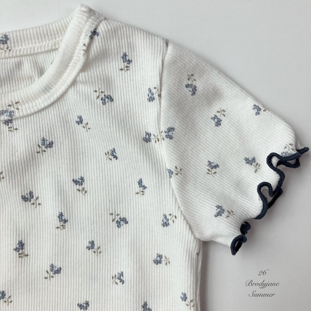 Blueberry Flower Short-Sleeve