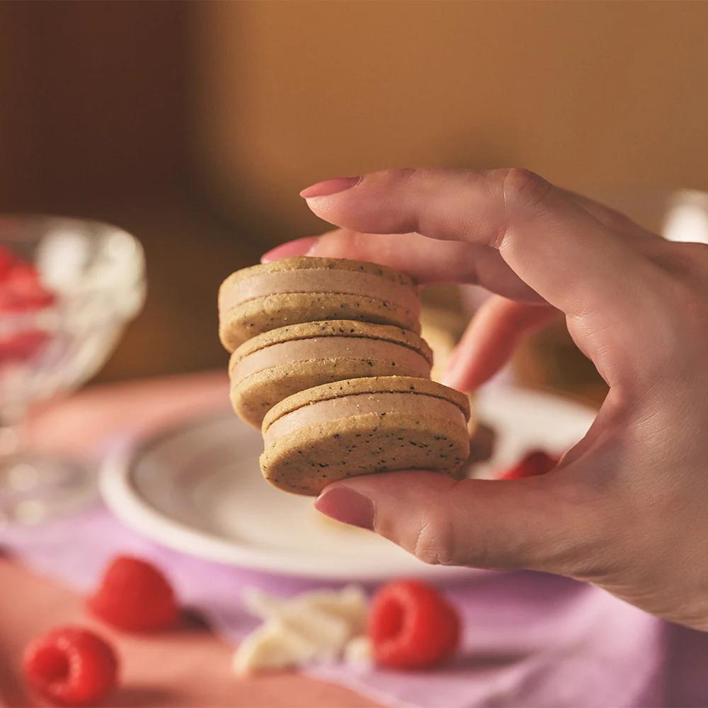 日本 TOKYO 茶味-伯爵奶茶覆盆子口味 夾心餅乾 4入