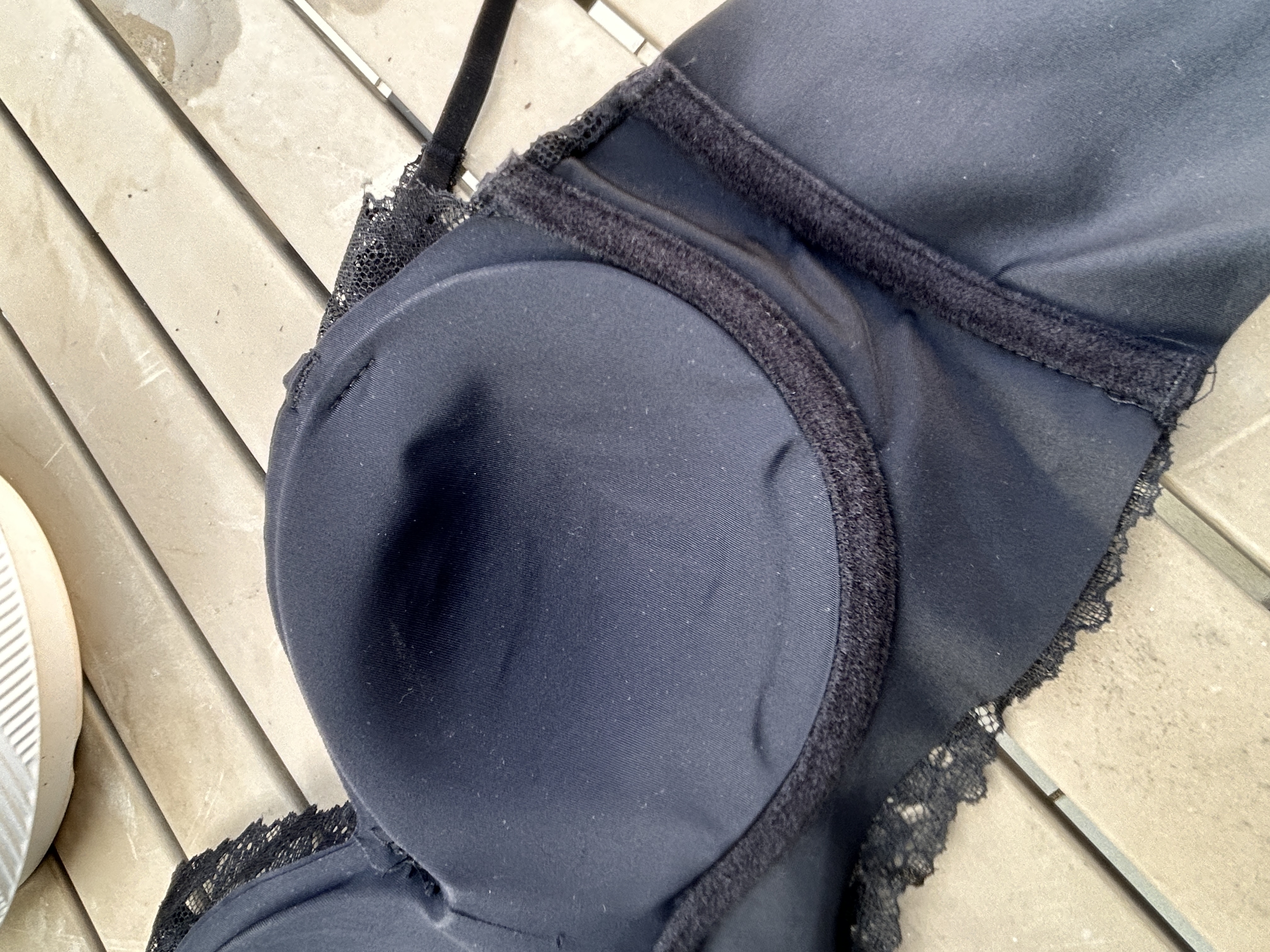 蕾絲V領舒適內衣