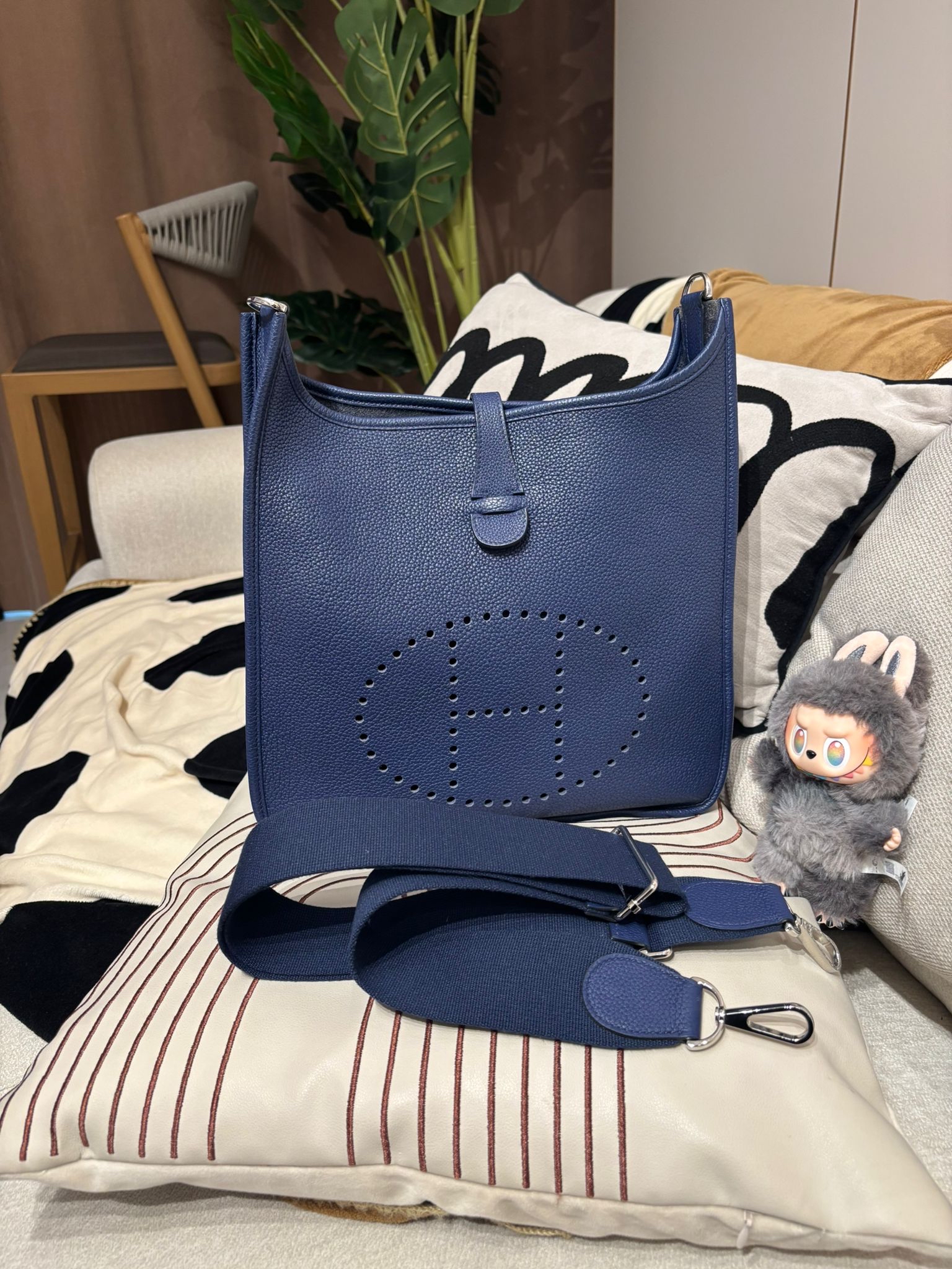 Hermes Evelyne 29 Stamp C TC粒粒牛皮 100%Authentic, 95%New ✅內袋✅肩帶✅Dust bag