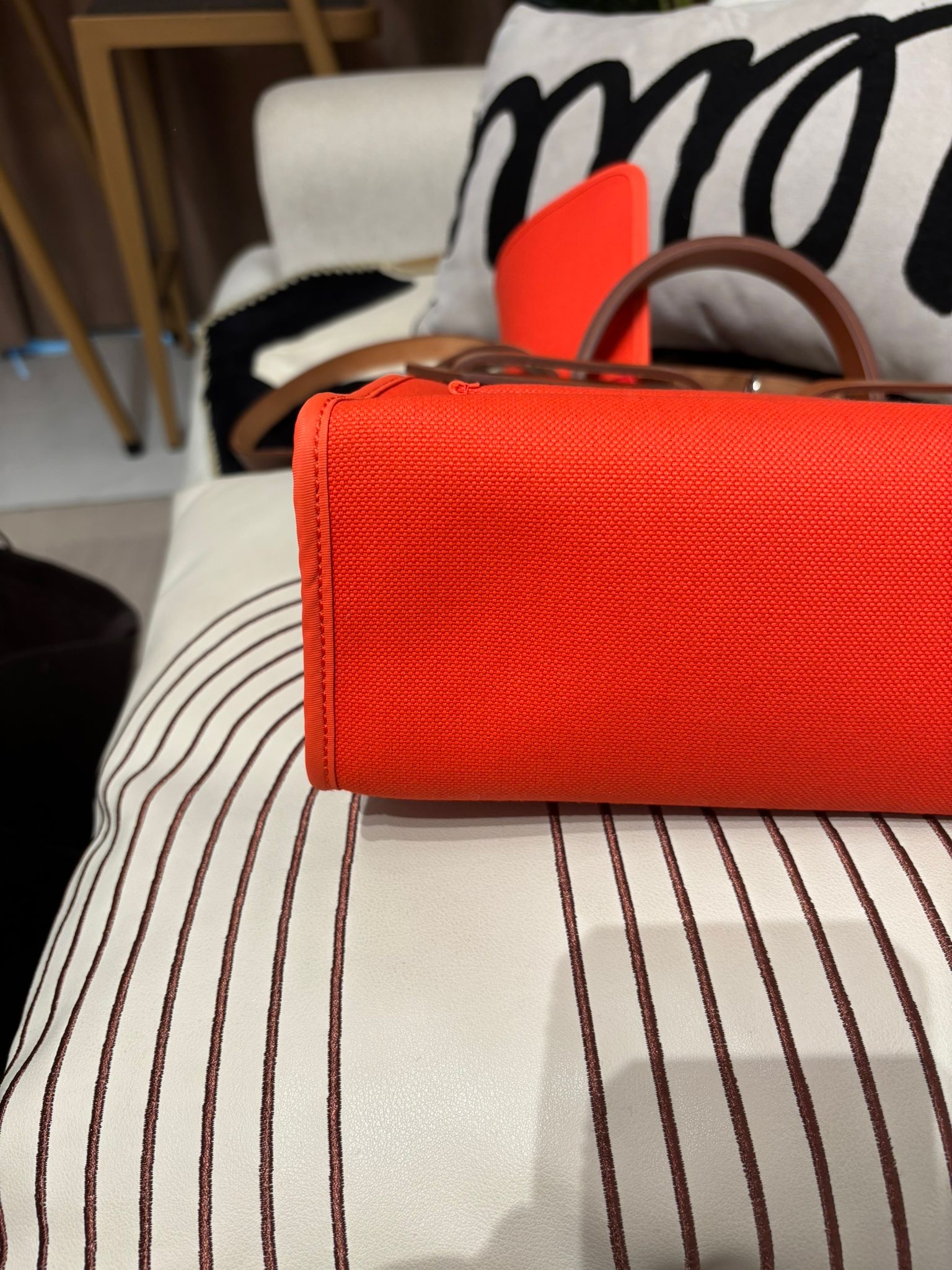 Hermes herbag 31,STAMP C, capucine ,100%Authentic ,98%new ✅收據副本✅Key Lock✅Dust bag