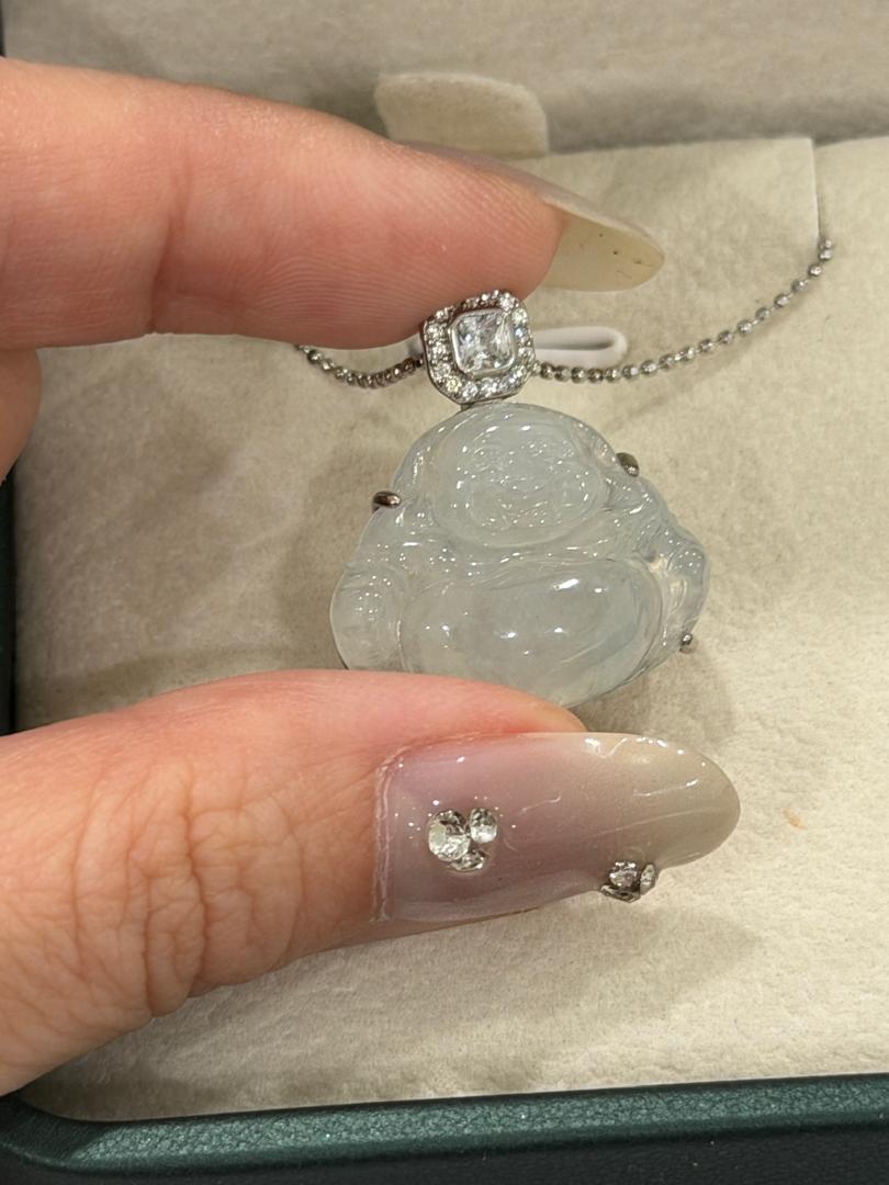 翡翠白冰佛公吊坠