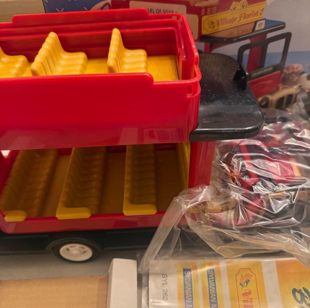 森林家族超絕版巴士