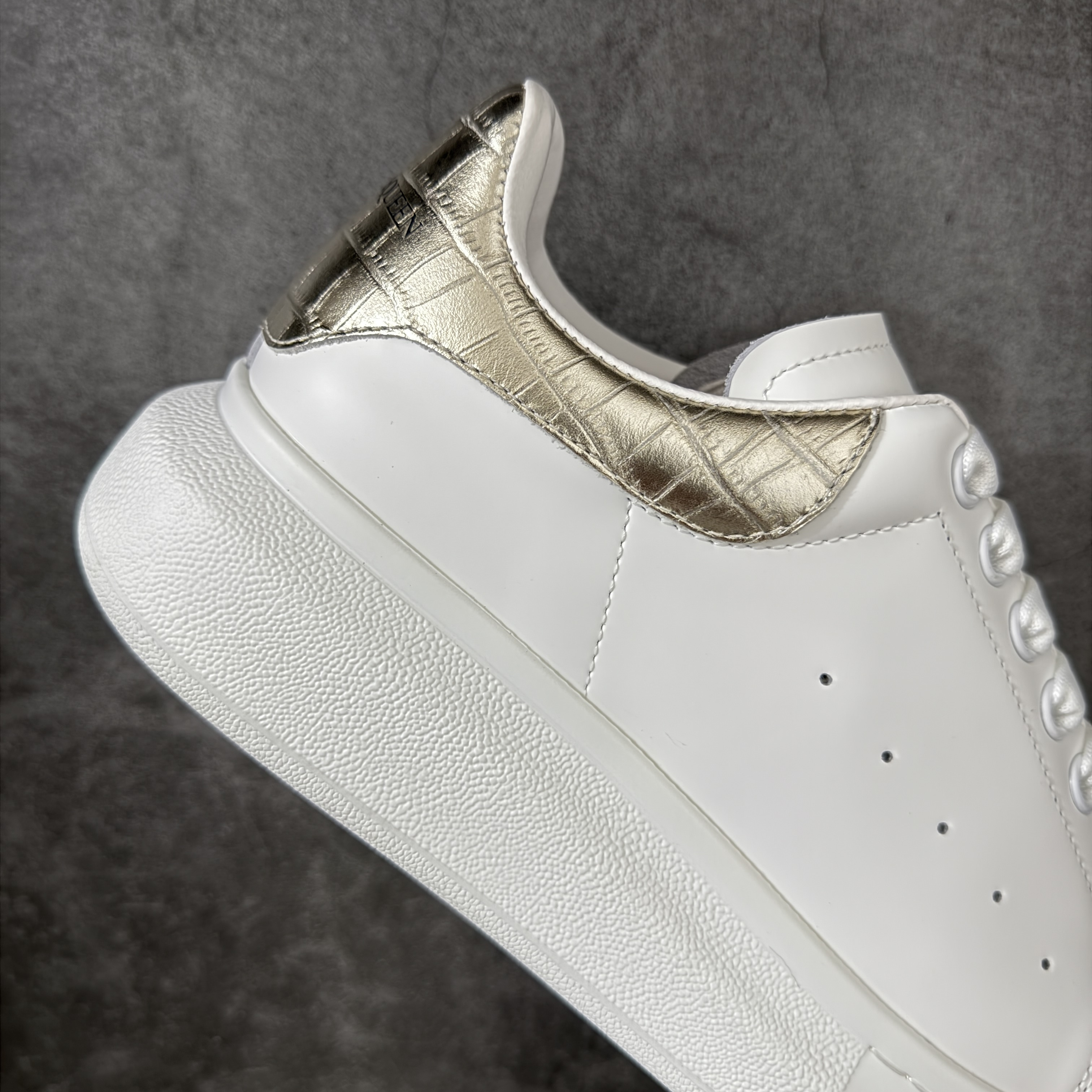 Alexander McQueen Oversized Sneaker