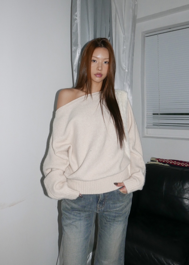 Asymmetric Off-Shoulder Knit