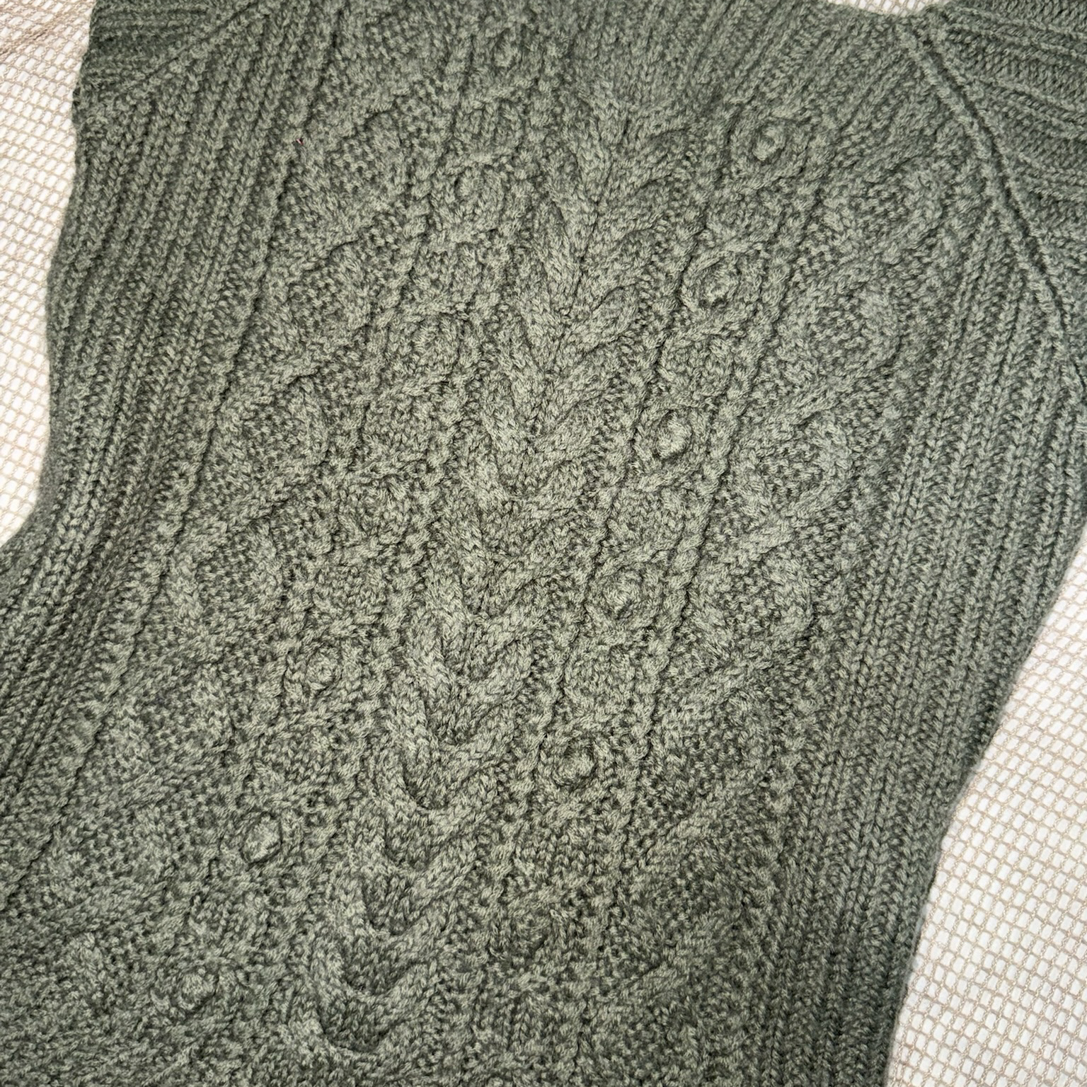 Oil Green Sweater Vest