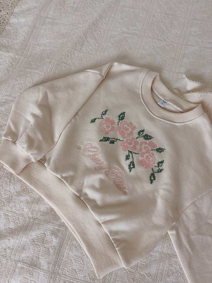 Momoann | Rose Sweatshirt(With Mom)
