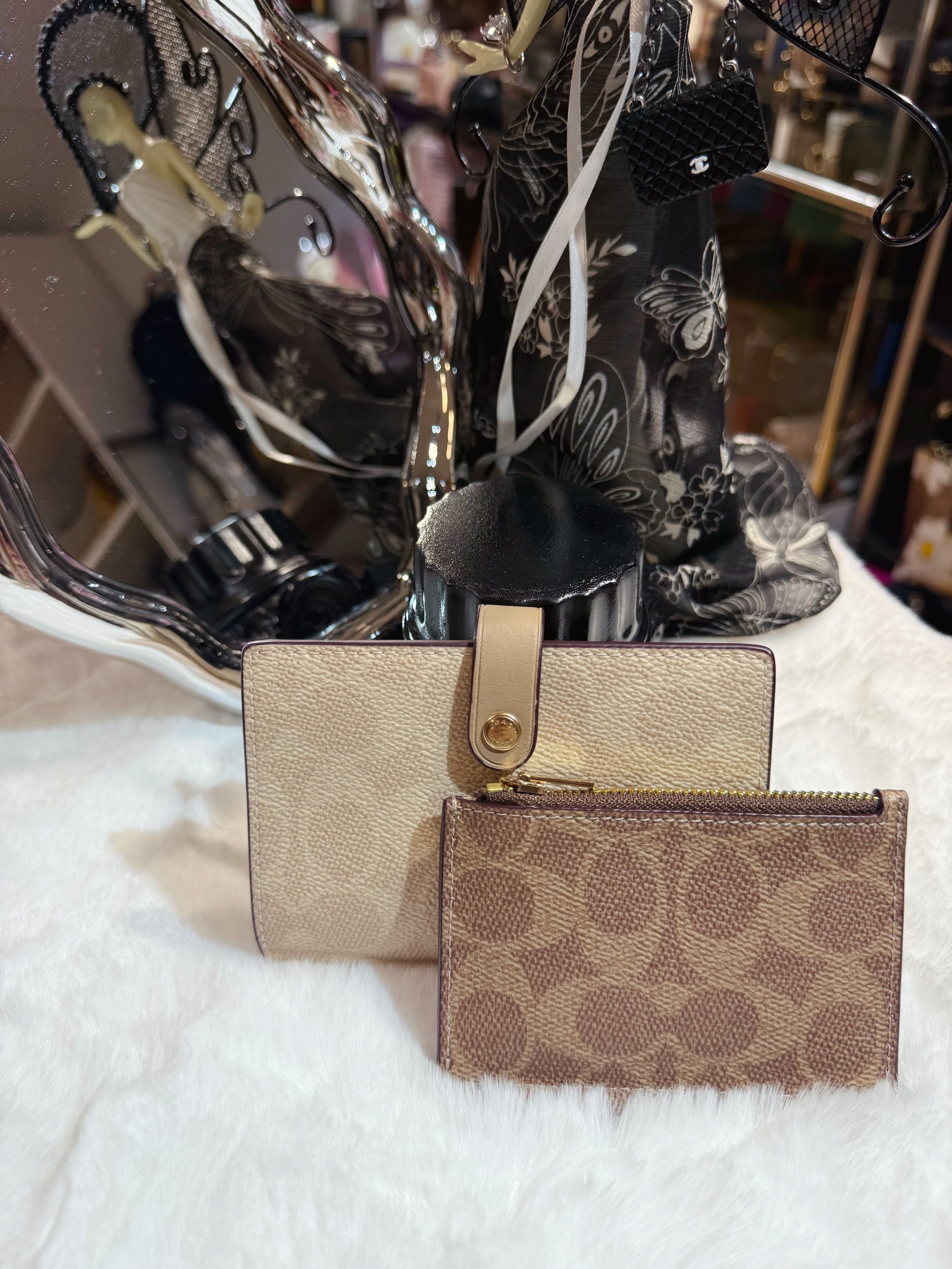 Coach 2 in 1 medium wallet milk tea/m