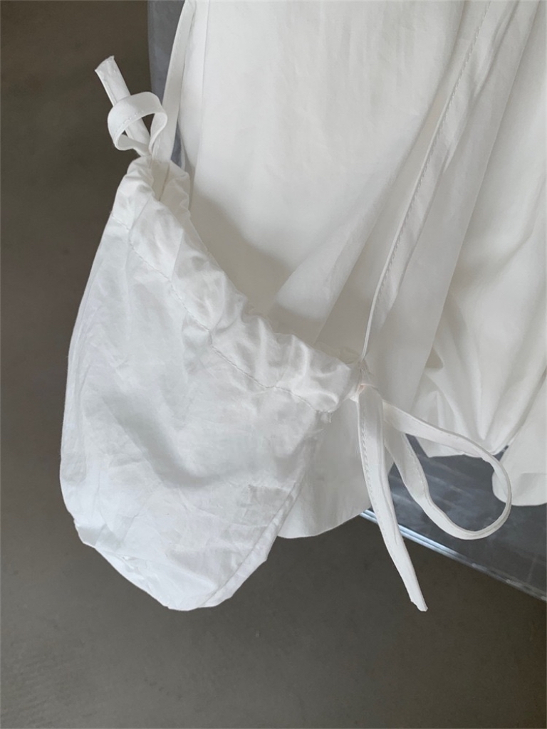 Agnes Puffy Dress free small crossbody bag 韩系减龄甜美背心花苞连衣裙配送🎁同色包包 ( 3 colours )