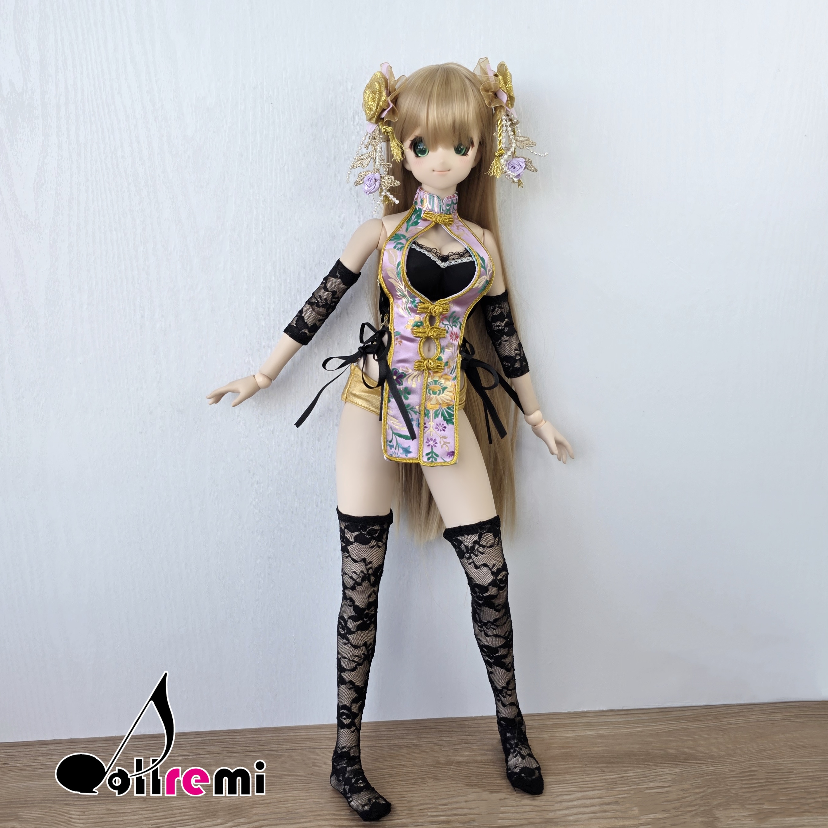 【dollremi】(DD0916) 性感露胸旗袍 Sexy low-cut Cheongsam