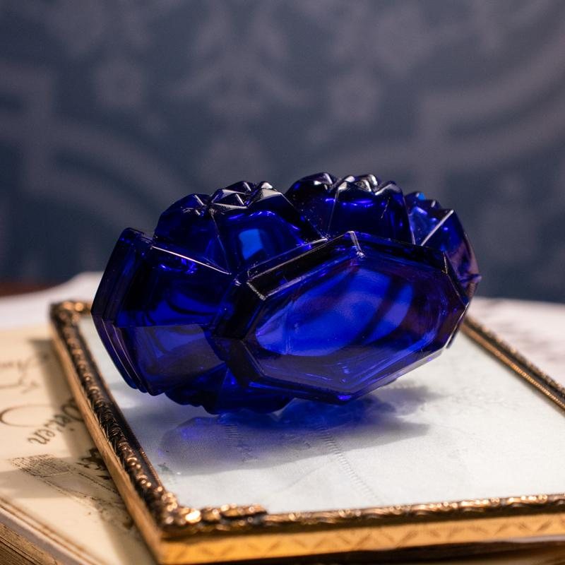 1960s Czechoslovakia Art Deco Inspired-Pattern Pressed Glass Vanity Perfume Bottle - Cobalt Blue(MW013)
