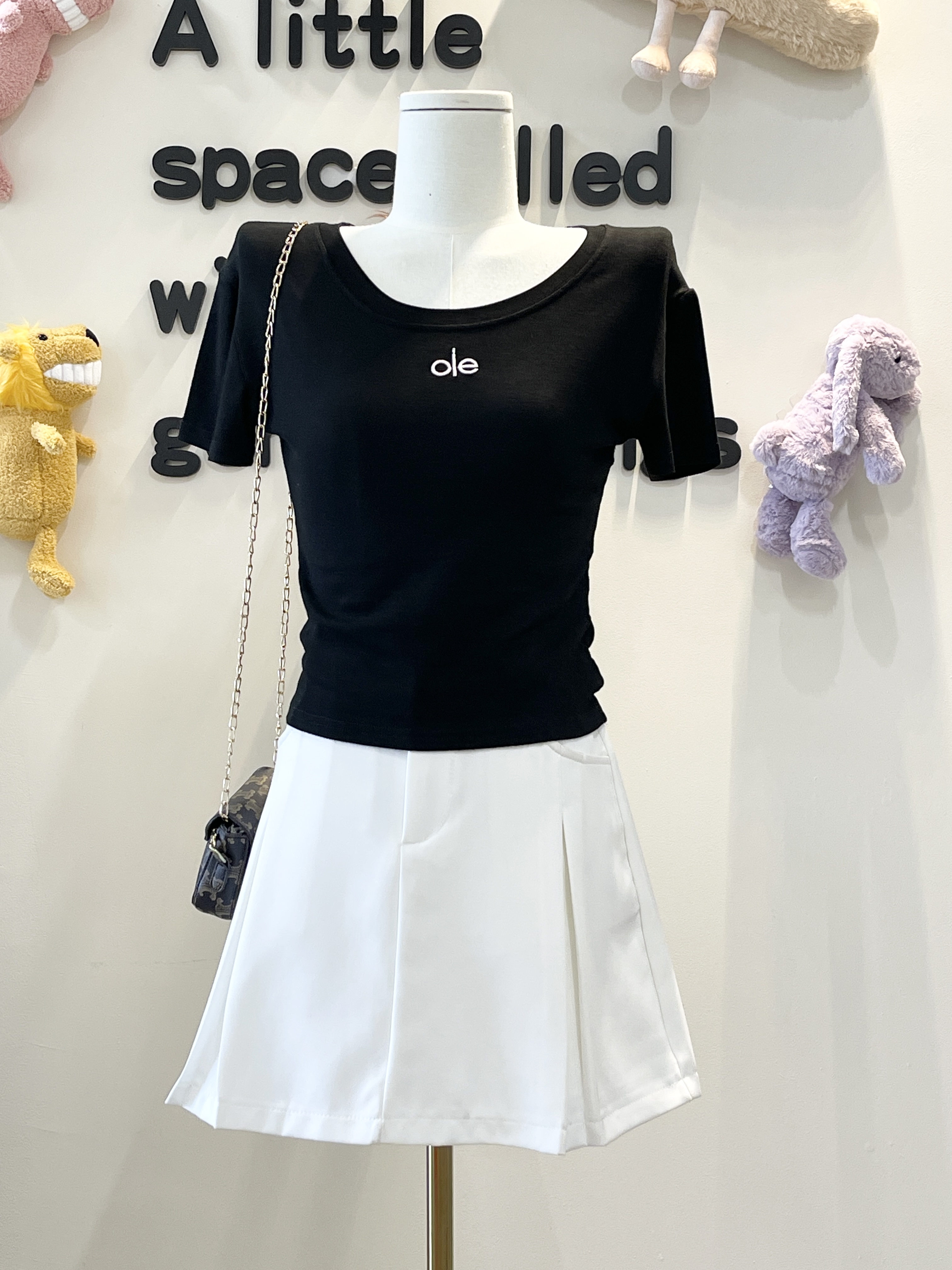 oie露腰修身上衣