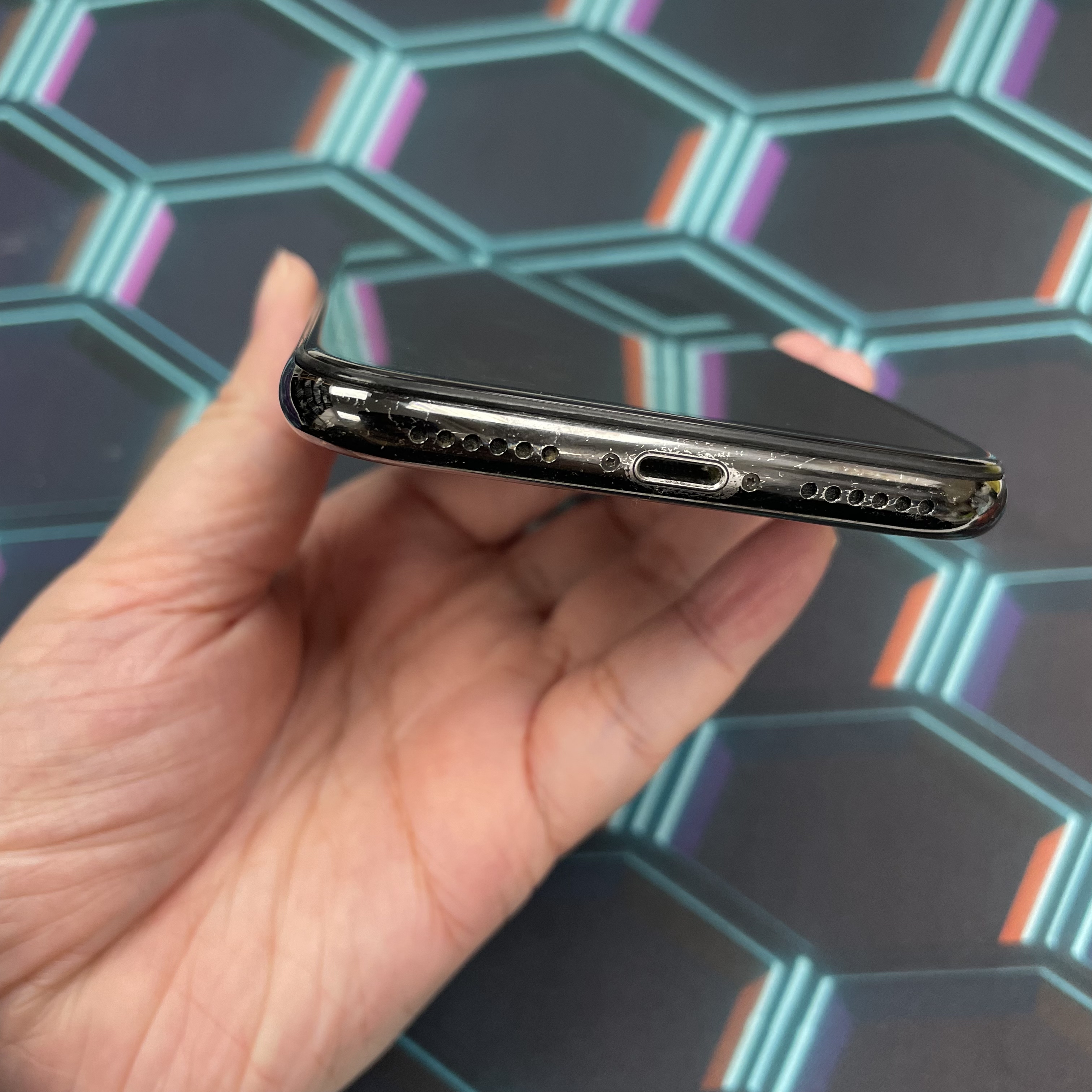 *6136 X 靚機 64GB 電95 黑色 black