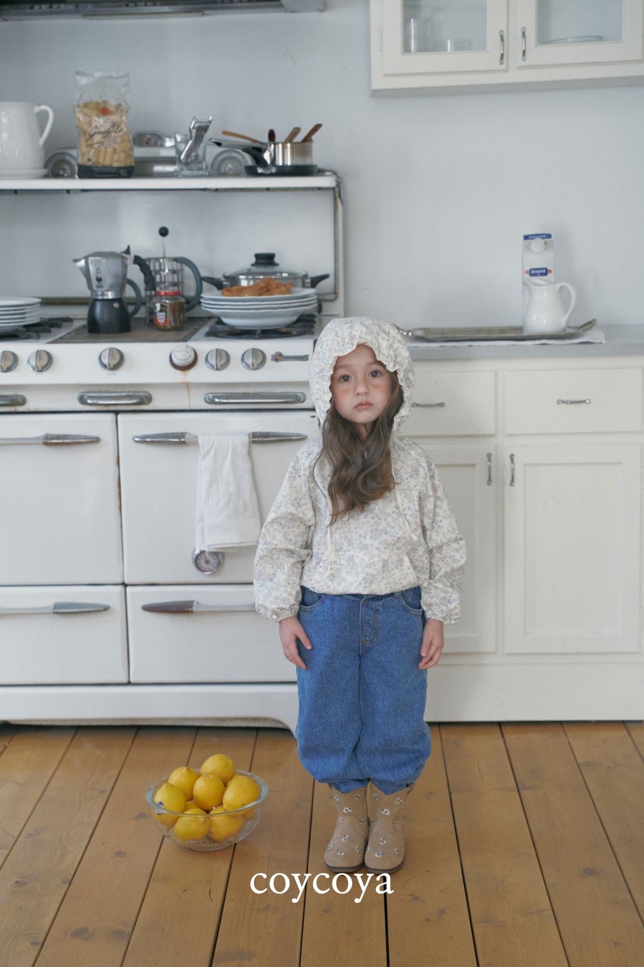 🌸預訂 韓國直送🌸🇰🇷COYCOYA兩色蕾絲花邊碎花連帽上衣