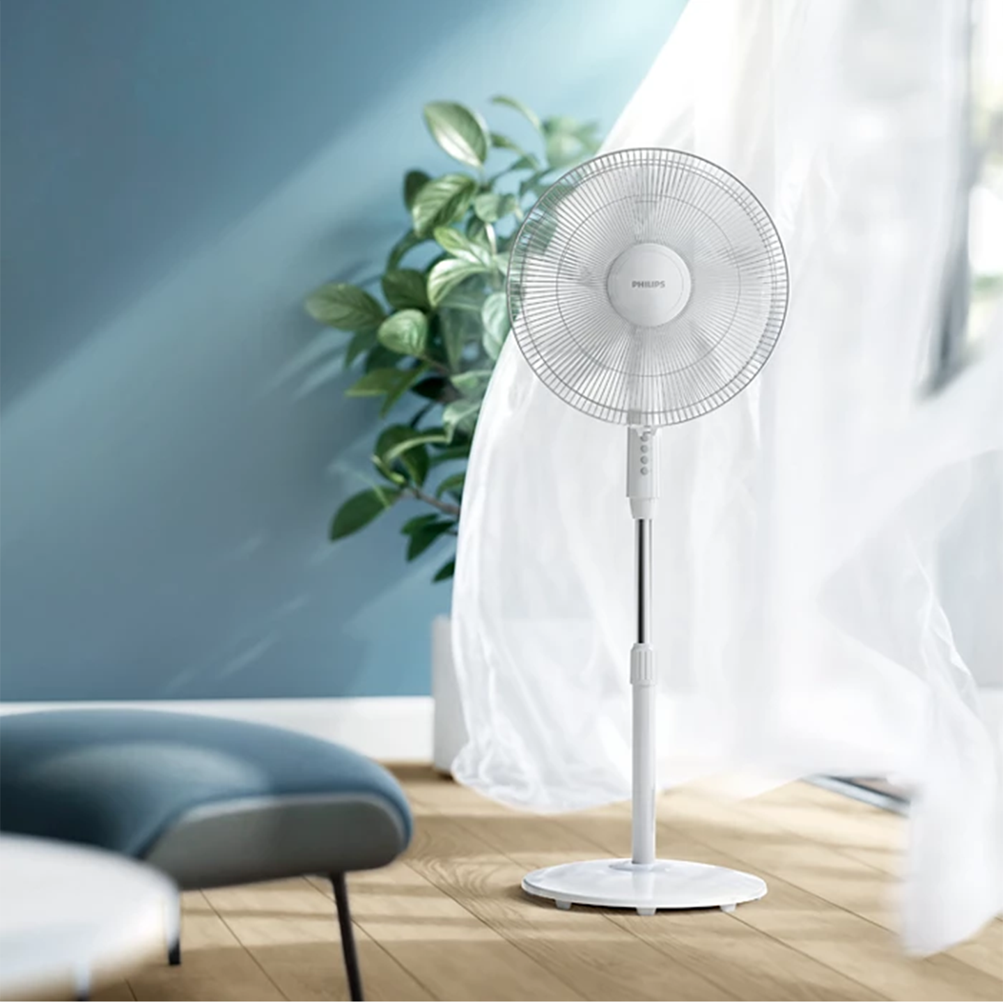 Philips 600 Series Pedestal Stand Fan White (ACP620/00)