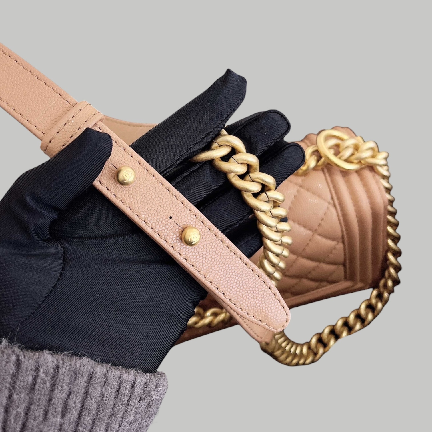 Chanel Caviar Leboy 荔枝皮奶茶金扣