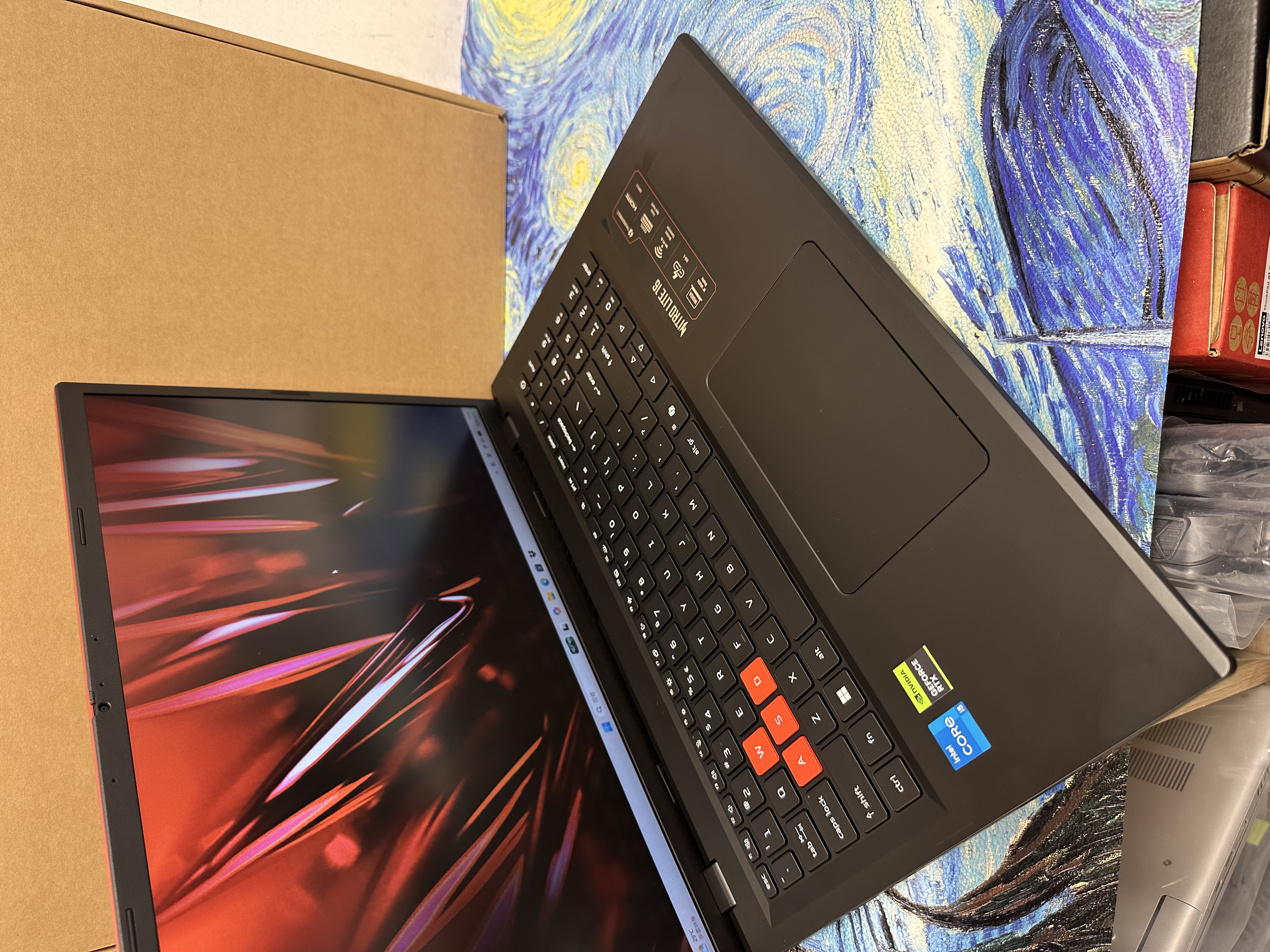 #6107 Acer Nitro  i5-13420H/8,16,32GB Ram/128,256,512GB,1TB SSD/RTX 4050/ 1200P 165Hz / Gaming Laptop / Notebook / PC / Movie / Netflix / YouTube / Music / Type C 充電