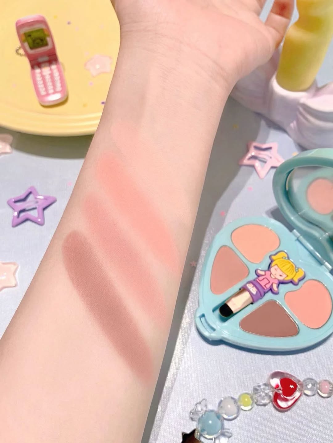 《Early Bird》Little Shadow Palette 四色眼影盤｜Polly Pocket X dasique (26142-P）