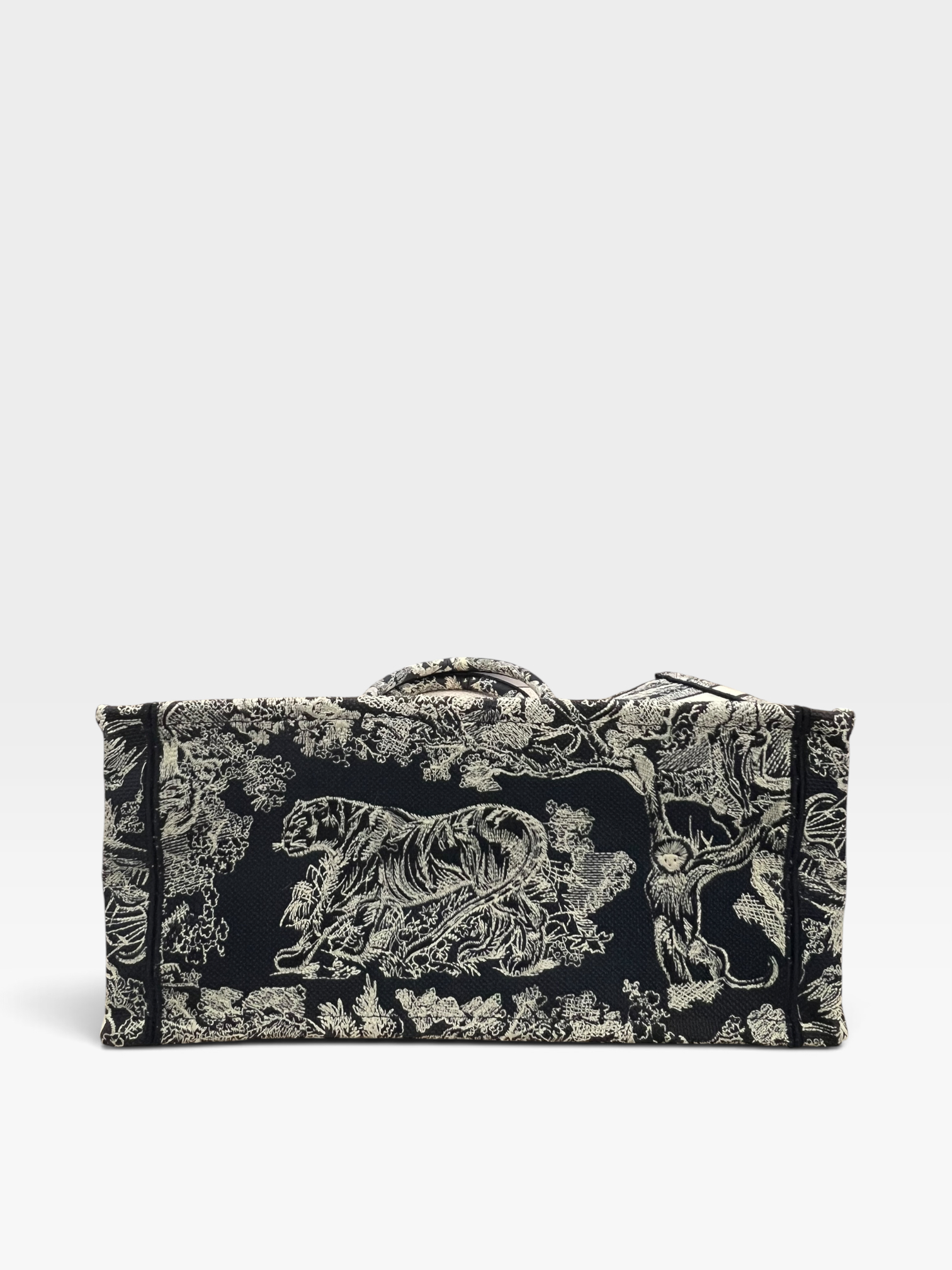 Pre-Owned DIOR Book Tote / Product Code: 082901