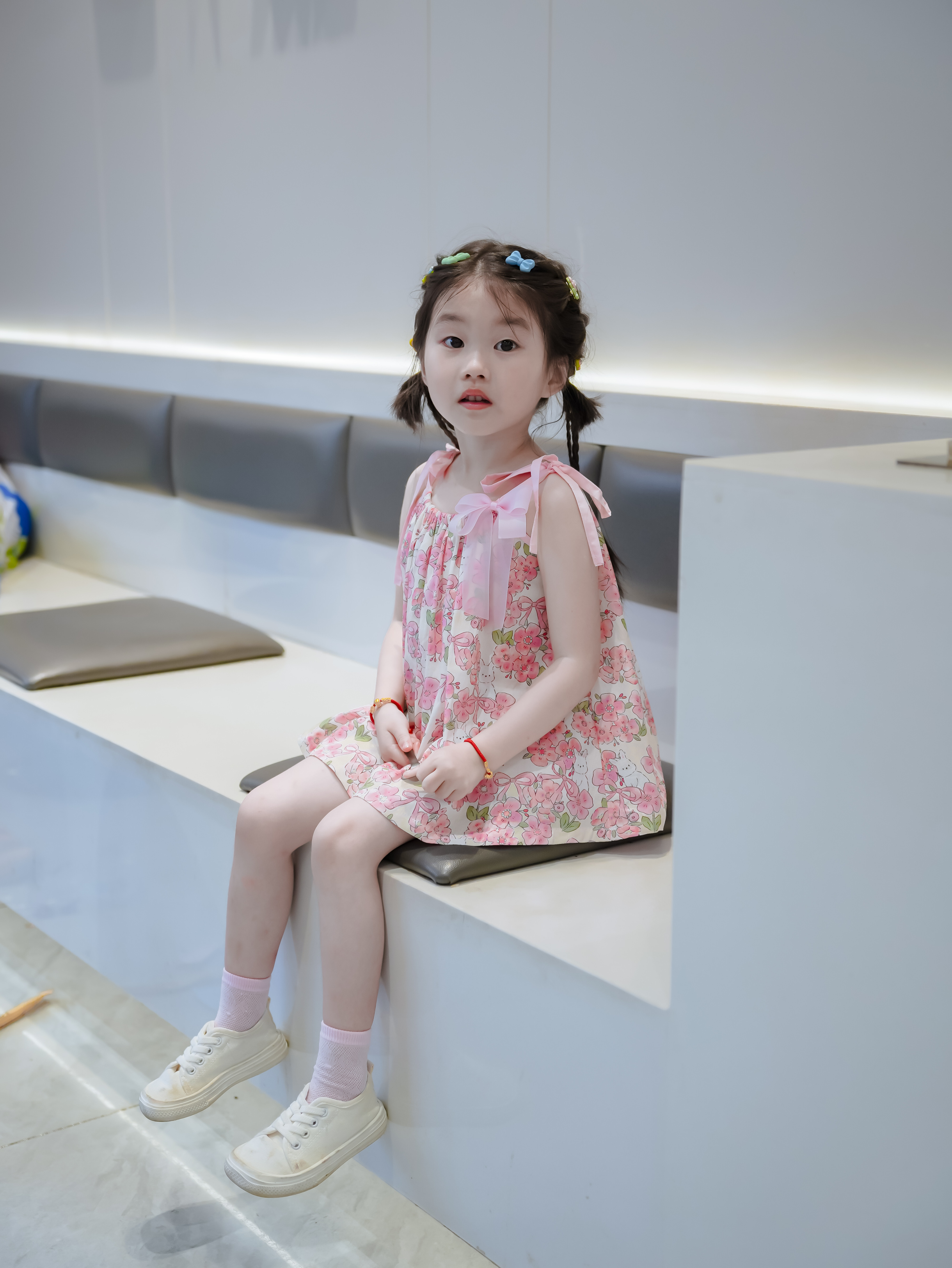 T10 花间小兔