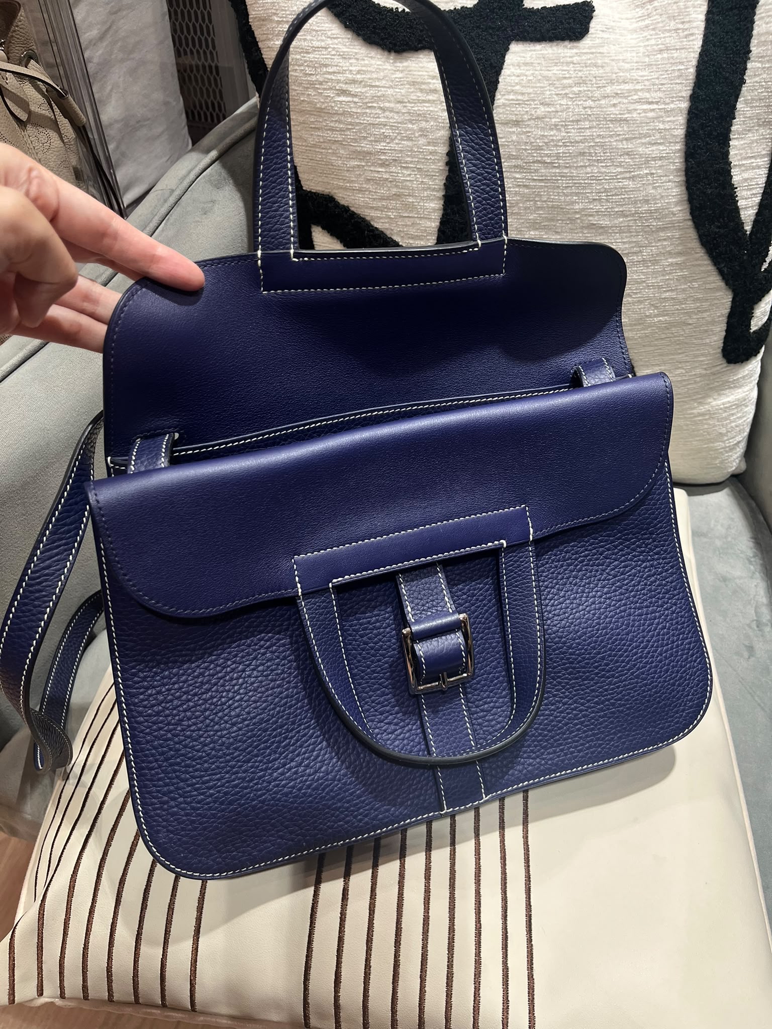 Hermes Halzan 31 Stamp C 100%Authentic, 98%New ☑️Dust bag