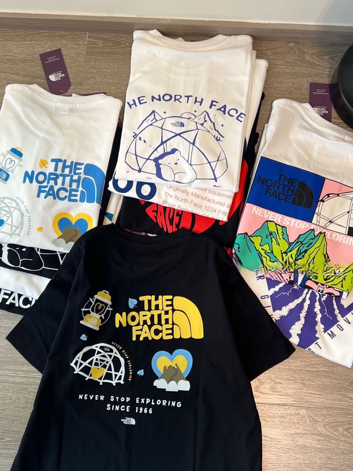 共有20款(隨機)S-4XL碼**2條$155**🔆TNF福袋Tee🔆