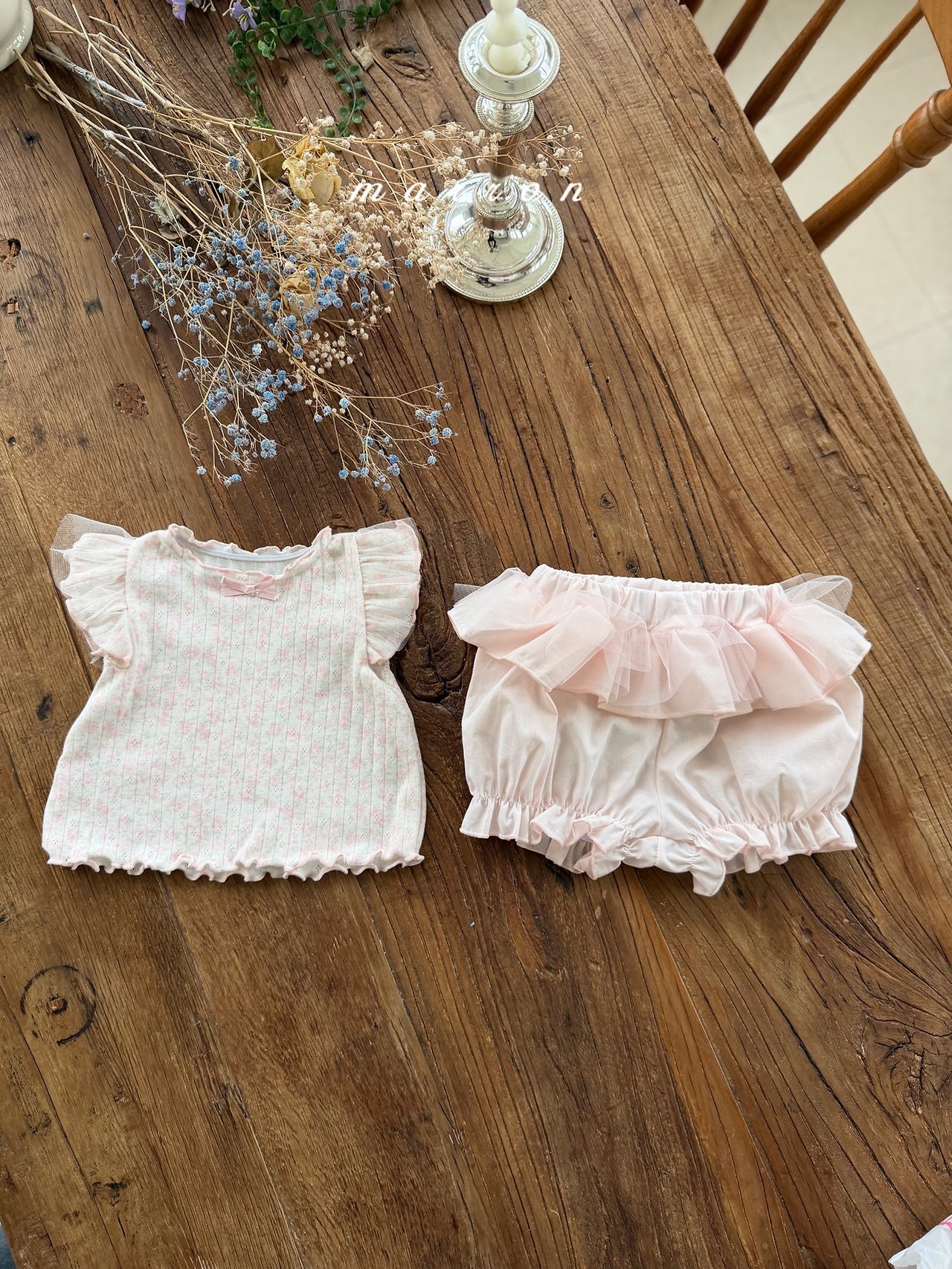 ☀️預訂 韓國直送☀️🇰🇷Marron兩色碎花薄紗荷葉邊袖背心燈籠褲套裝