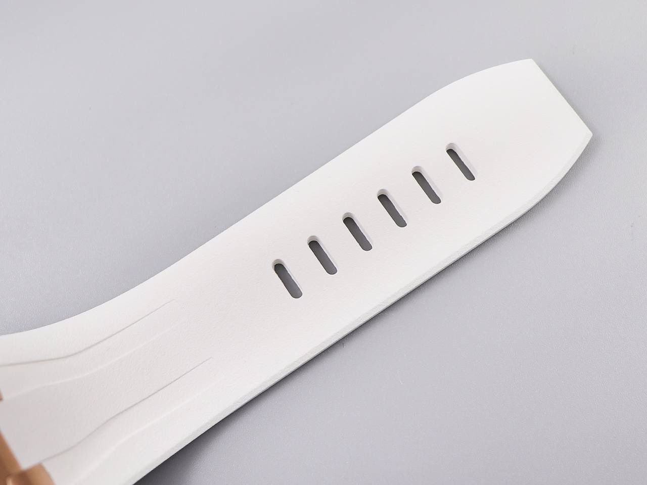 AP26400皇家橡树v2版 全金壳 44毫米直径 搭载复刻原版CaL．3126机芯 市面上最顶级版本的超级复刻🔥💯