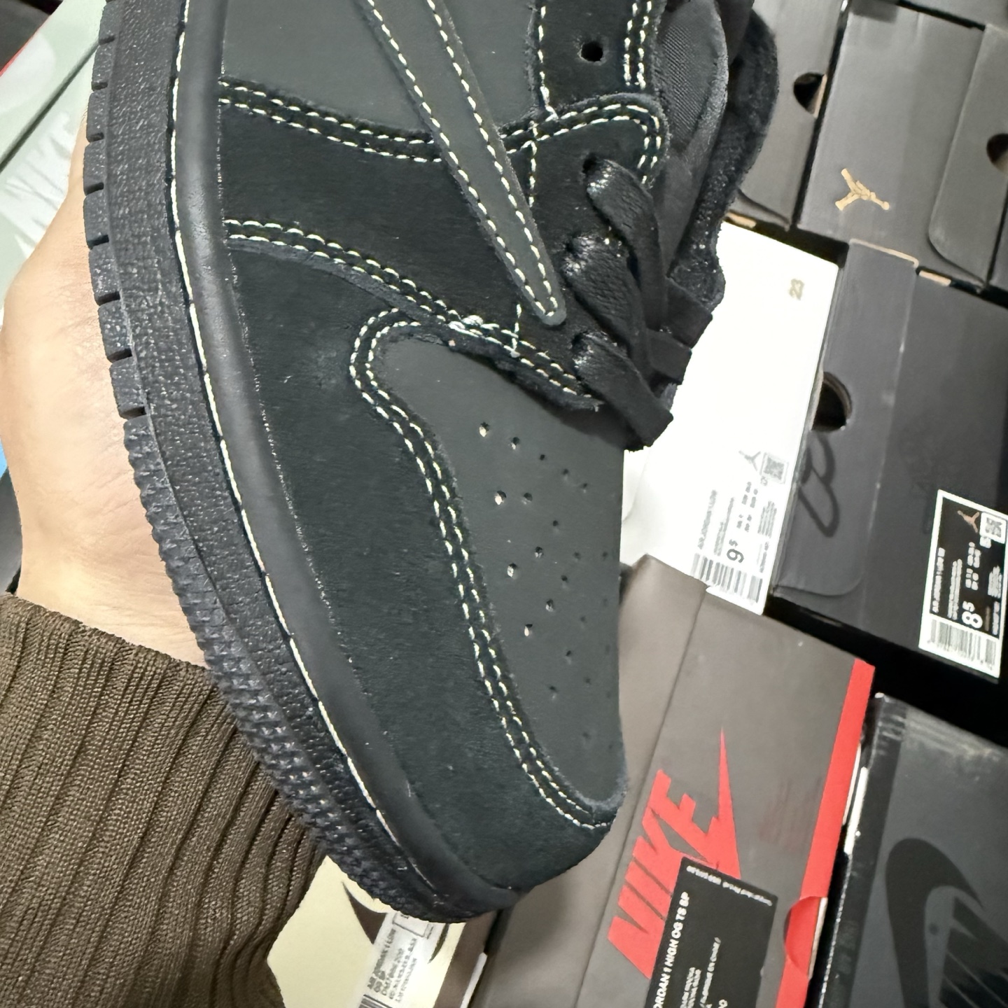 Travis Scott x Air Jordan 1 Low OG SP "Black Phantom" DM7866-001