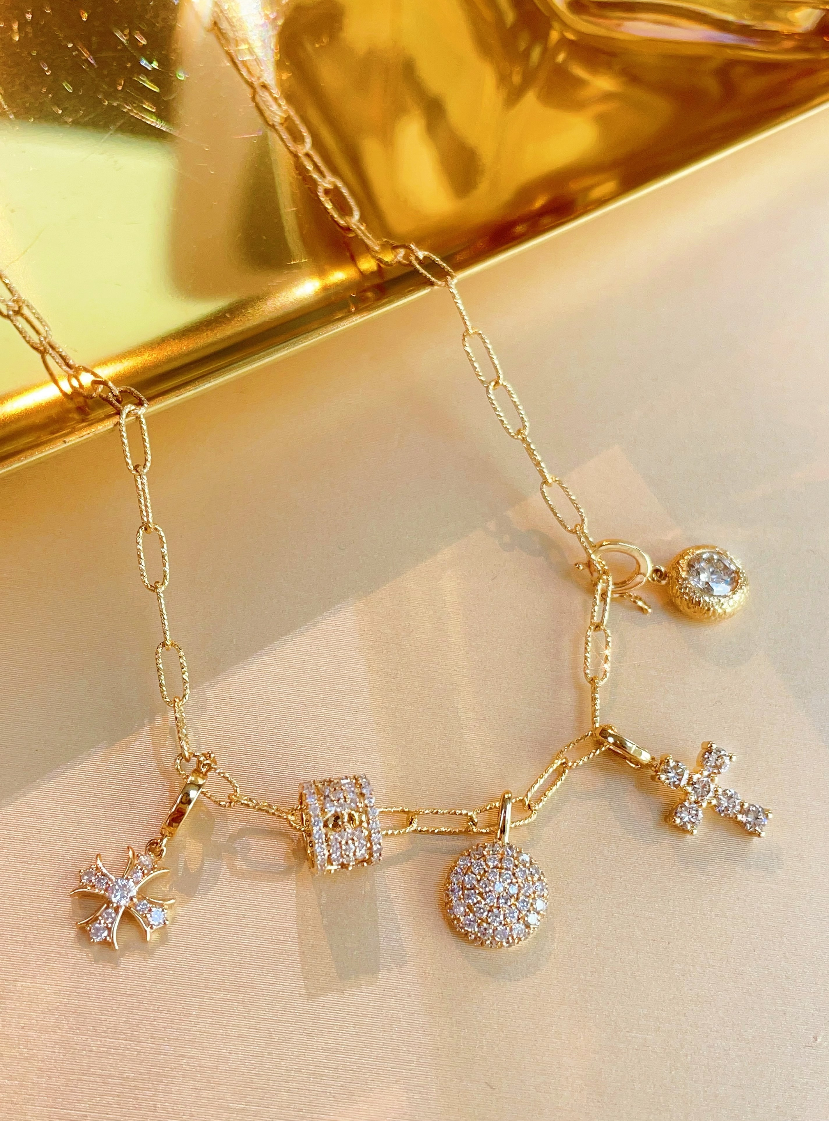 十字架萬能球吊墜 N240454