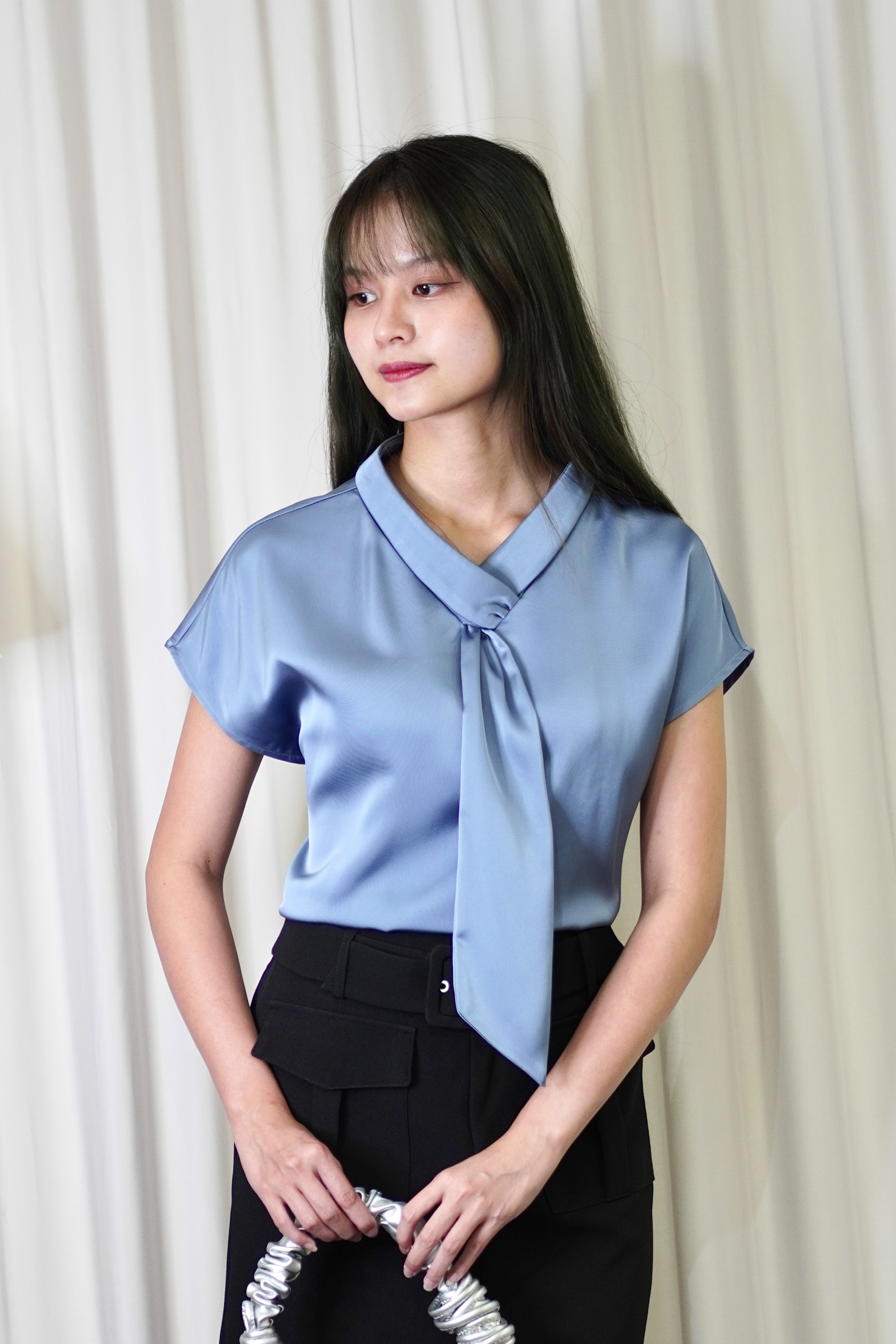 RB1004 Silk Tie Mandarin Blouse