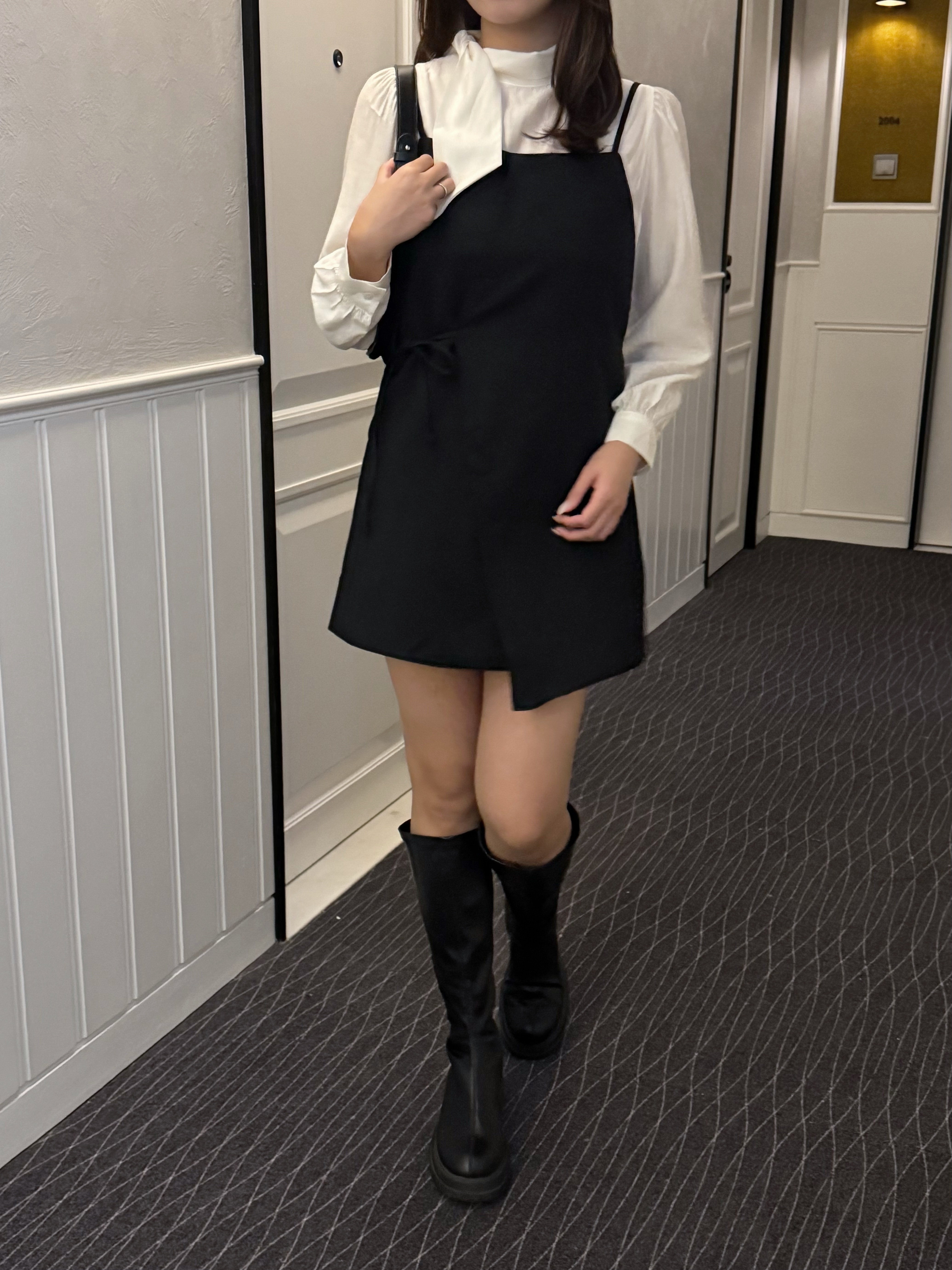 [洋氣精緻!!]Onni Slip Mini Dress(兩色入)